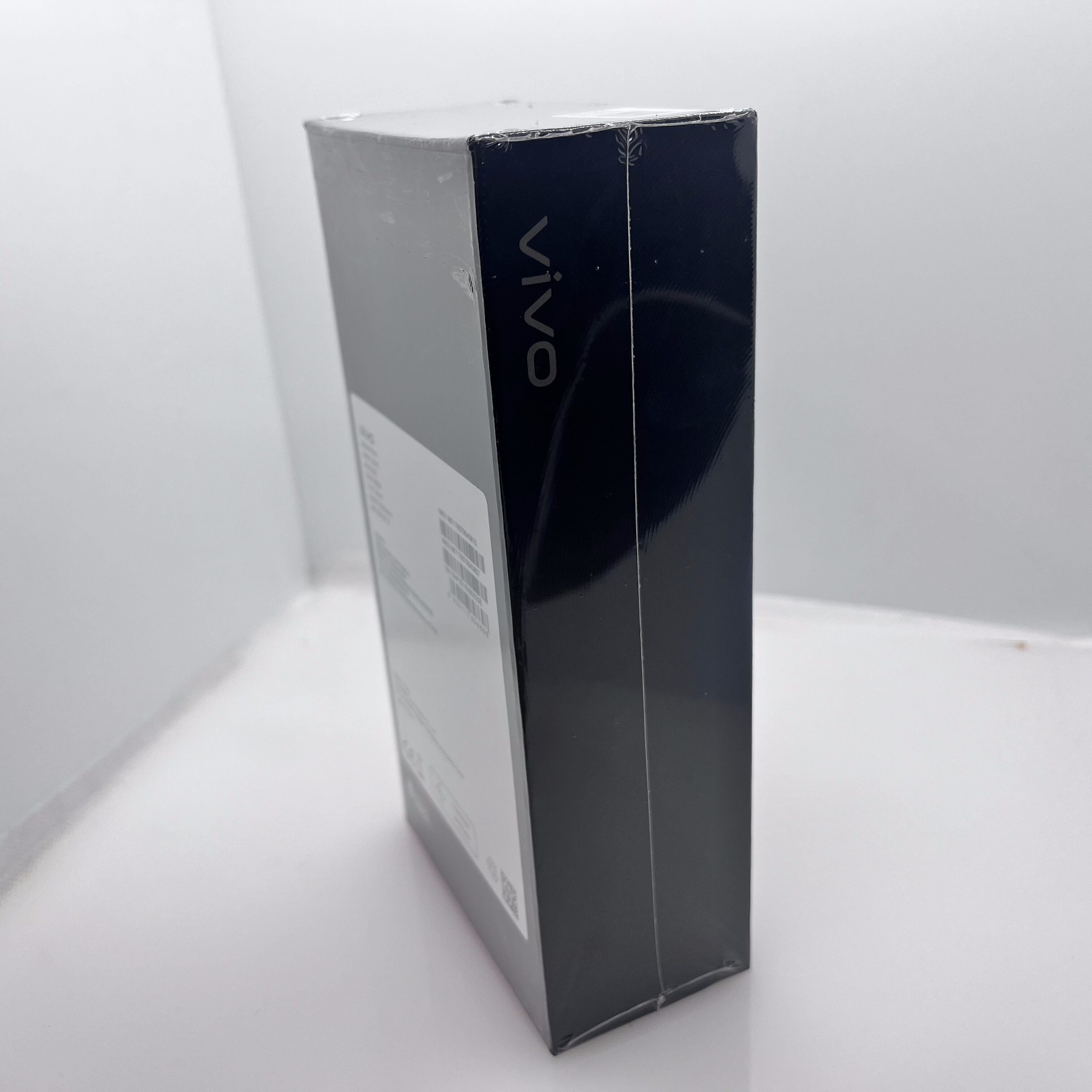 Vivo V50 Lite 256GB Black - Sealed - Image 3