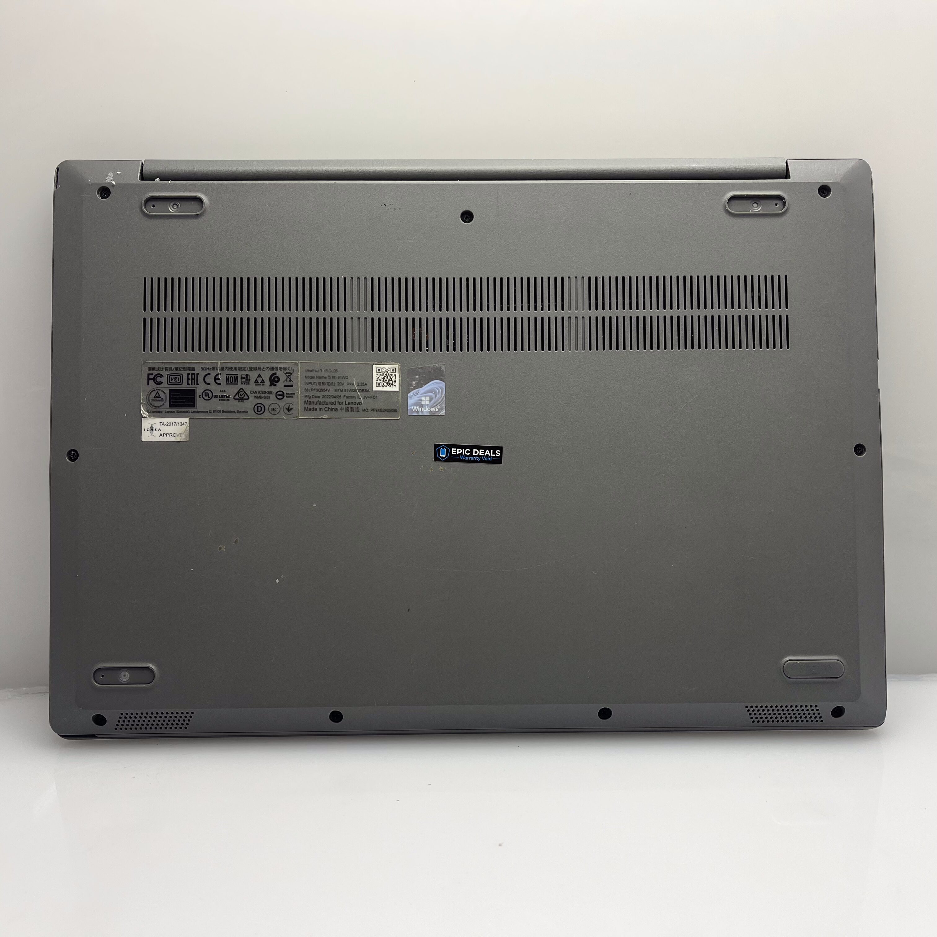 Lenovo IdeaPad 3 15IGL05 "Celeron" 4GB RAM 1TB (SATA) SSD Silver - Cracked Casing - Image 10