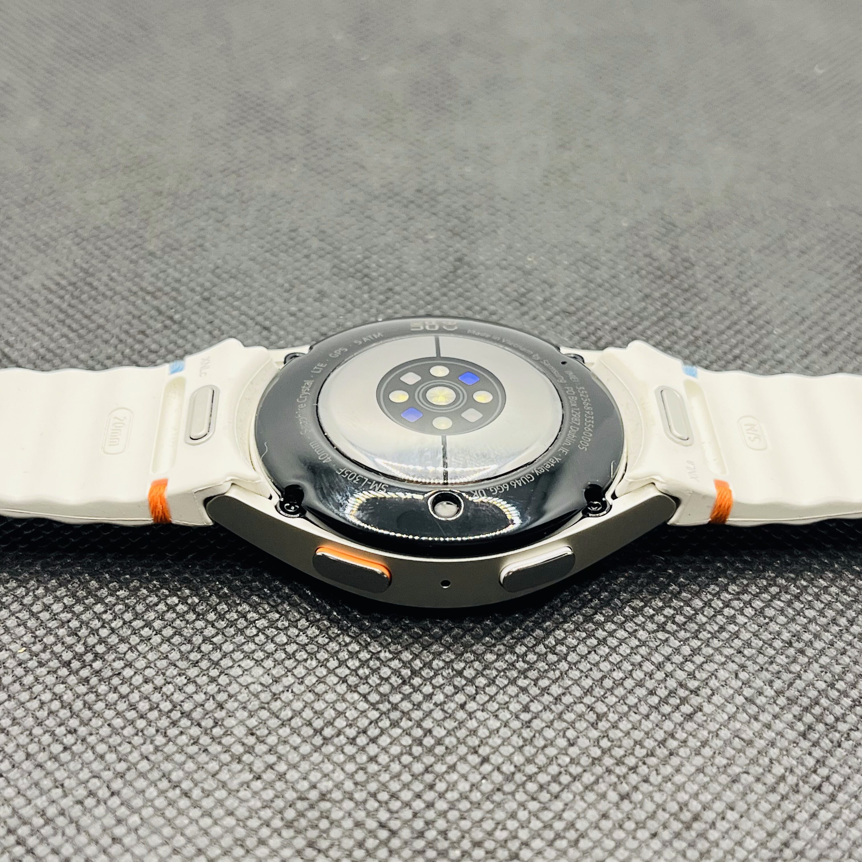 Samsung Galaxy Watch 7 40mm LTE Cream (3 Month Warranty) - Image 6