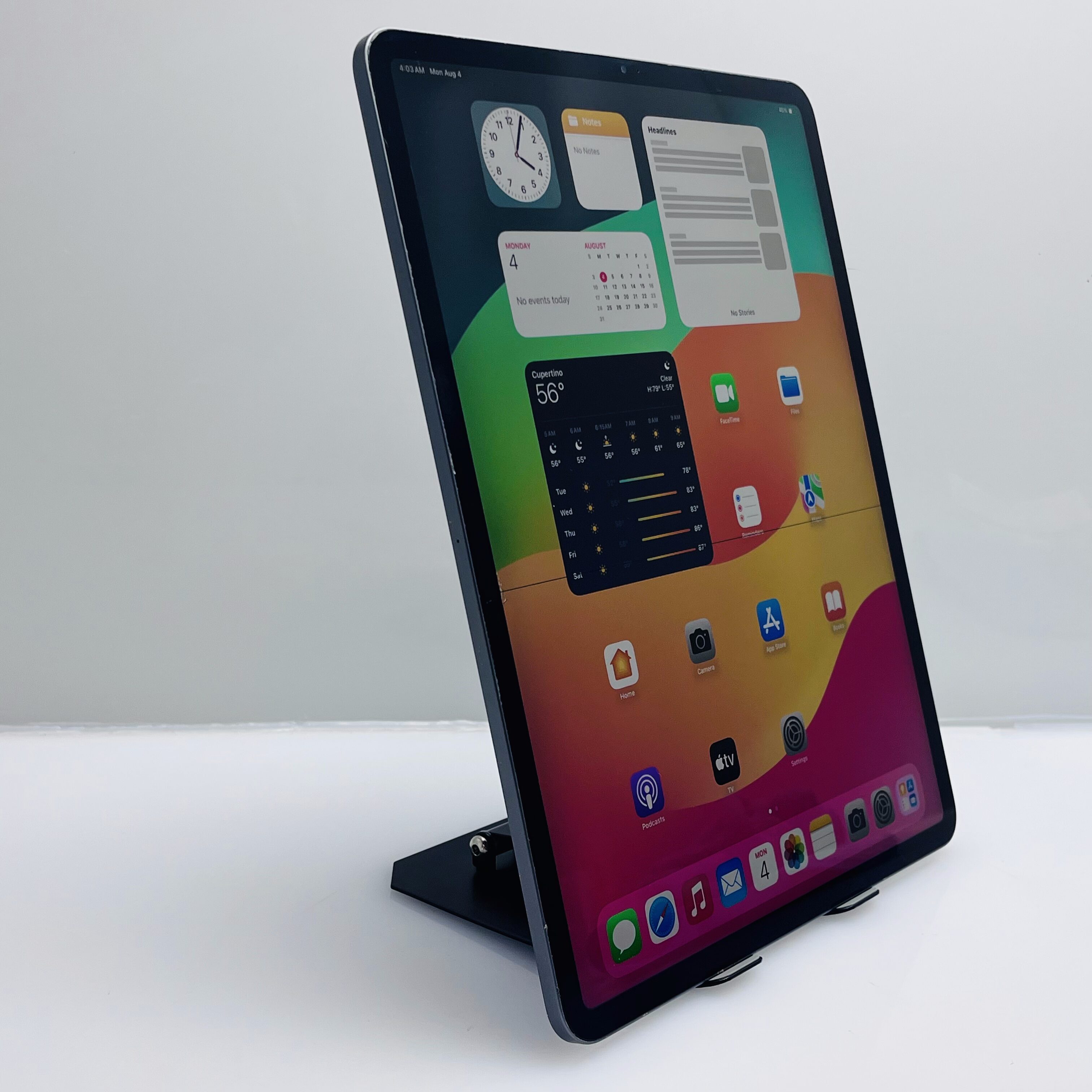 Apple iPad Pro 12.9 3rd Gen (Wifi Only) 64GB Space Grey - No Face ID And Screen Damage - Image 3