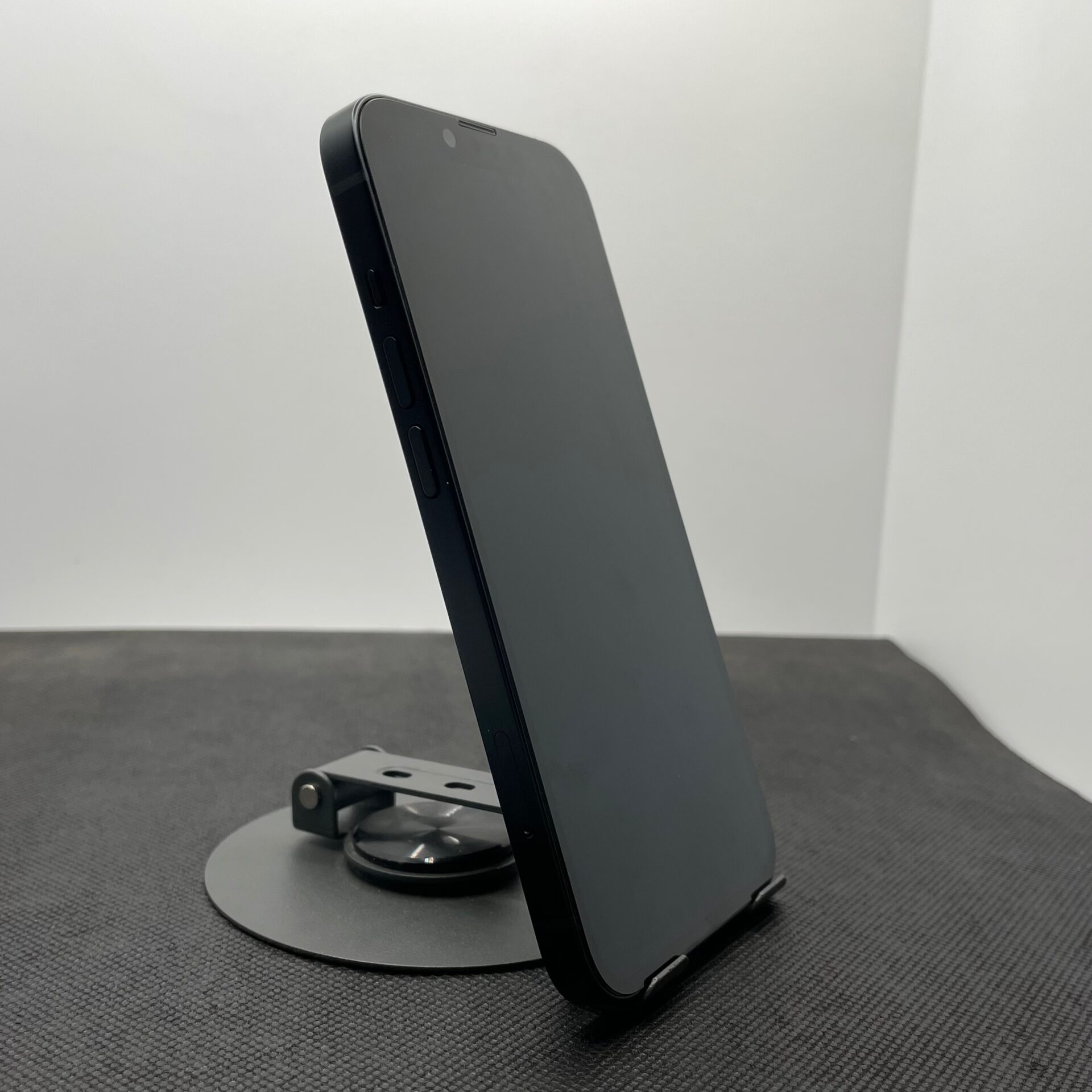 Apple iPhone 14 Midnight 128GB (12 Month Warranty) - Blurry Front Camera - Image 5