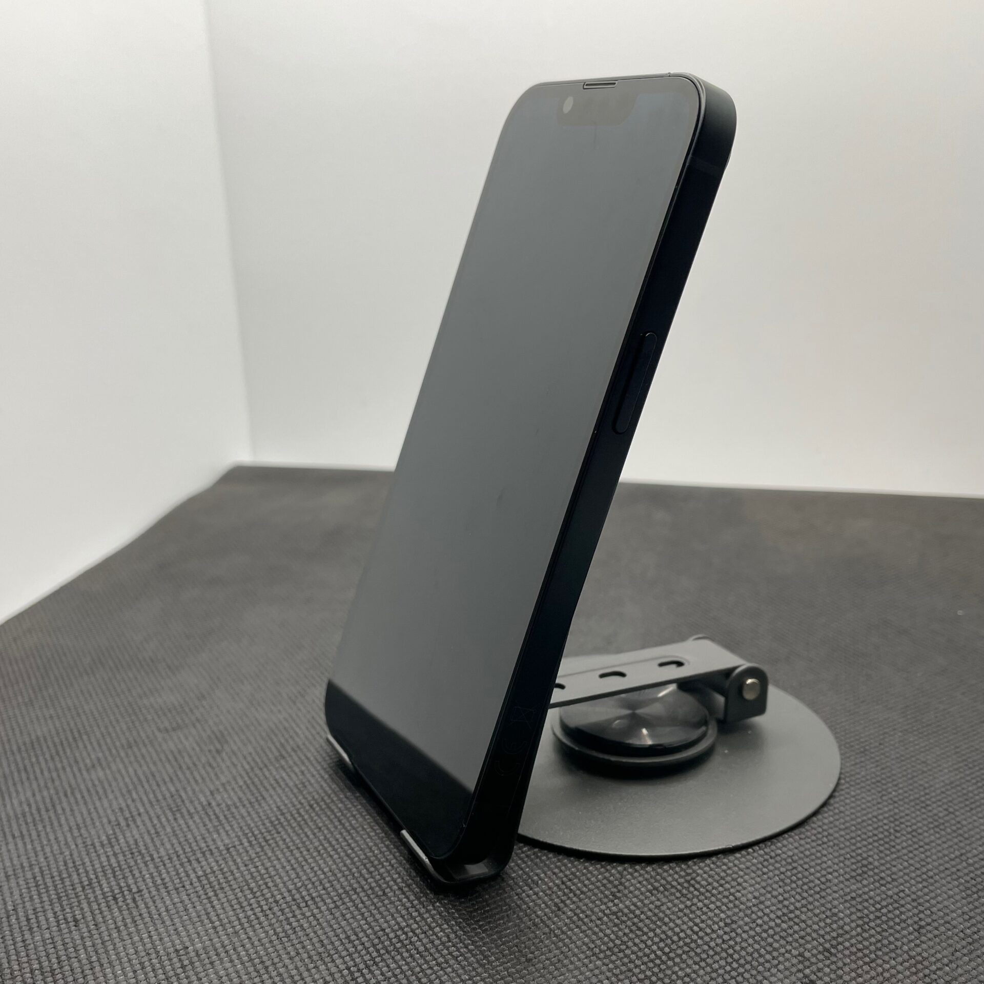 Apple iPhone 14 Midnight 128GB (12 Month Warranty) - Blurry Front Camera - Image 6