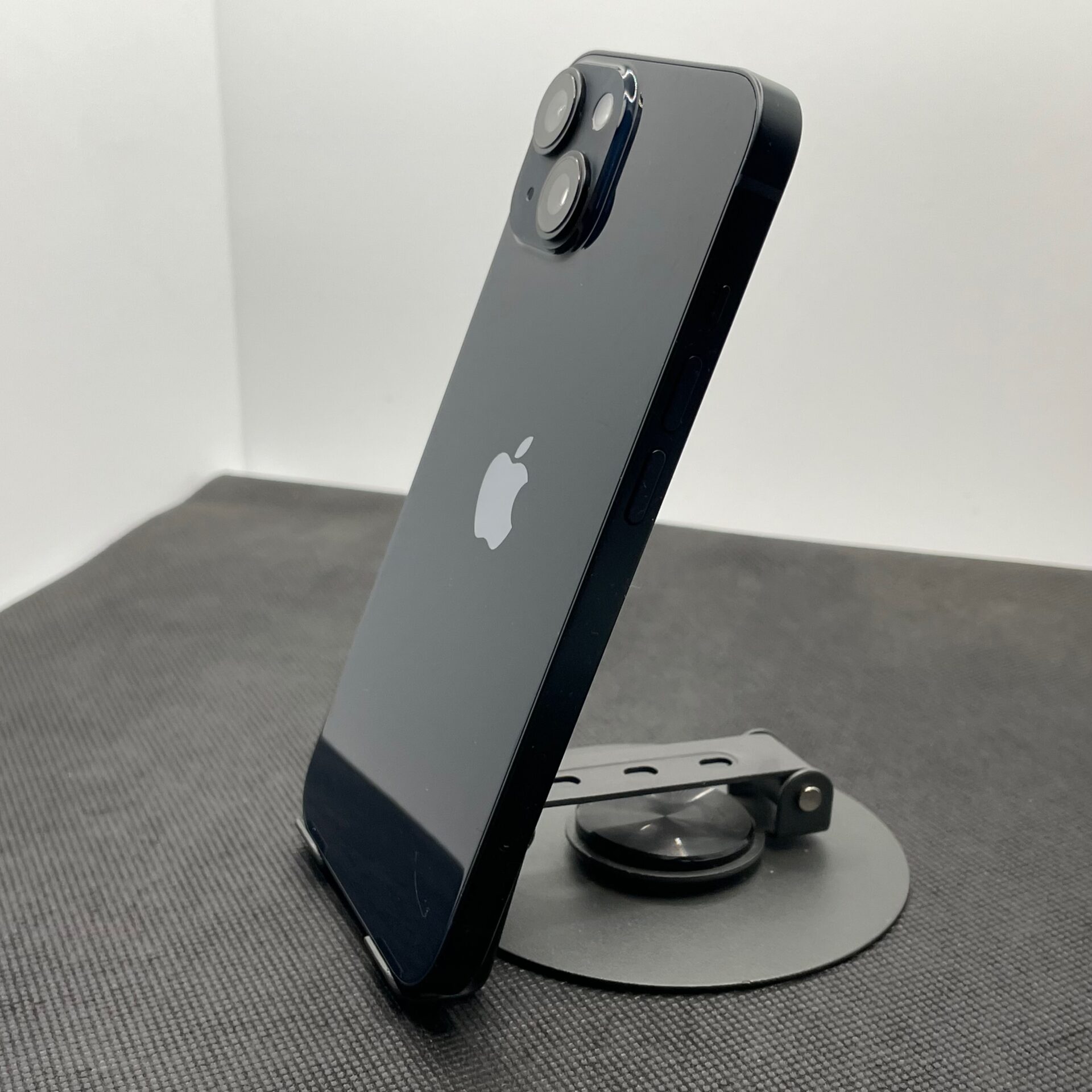 Apple iPhone 14 Midnight 128GB (12 Month Warranty) - Blurry Front Camera - Image 9