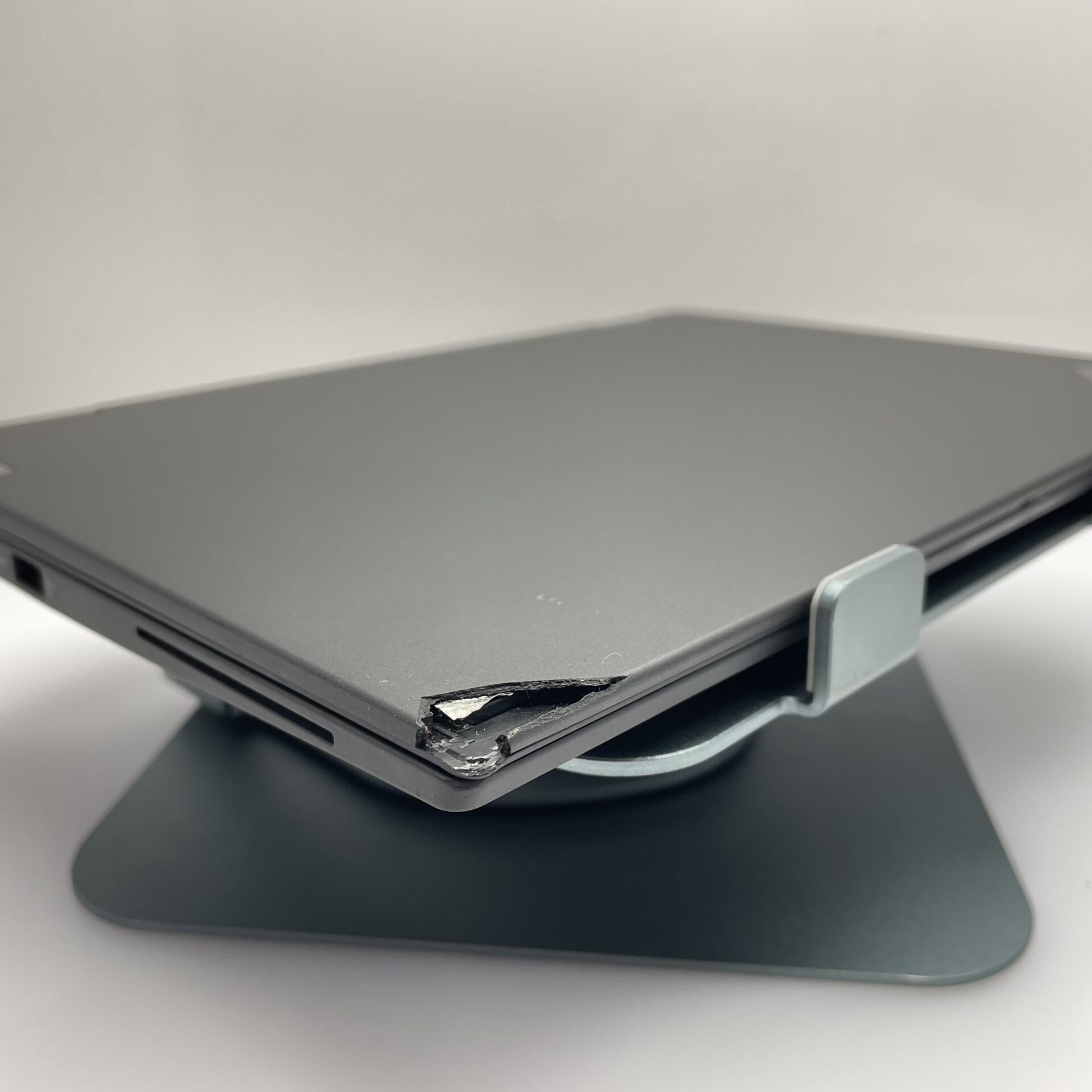 Lenovo Thinkpad X13 Yoga Gen 2 13-inch 2.80GHz "Core i7" 16GB RAM 512GB SSD Black (3 Month Warranty) - Image 7