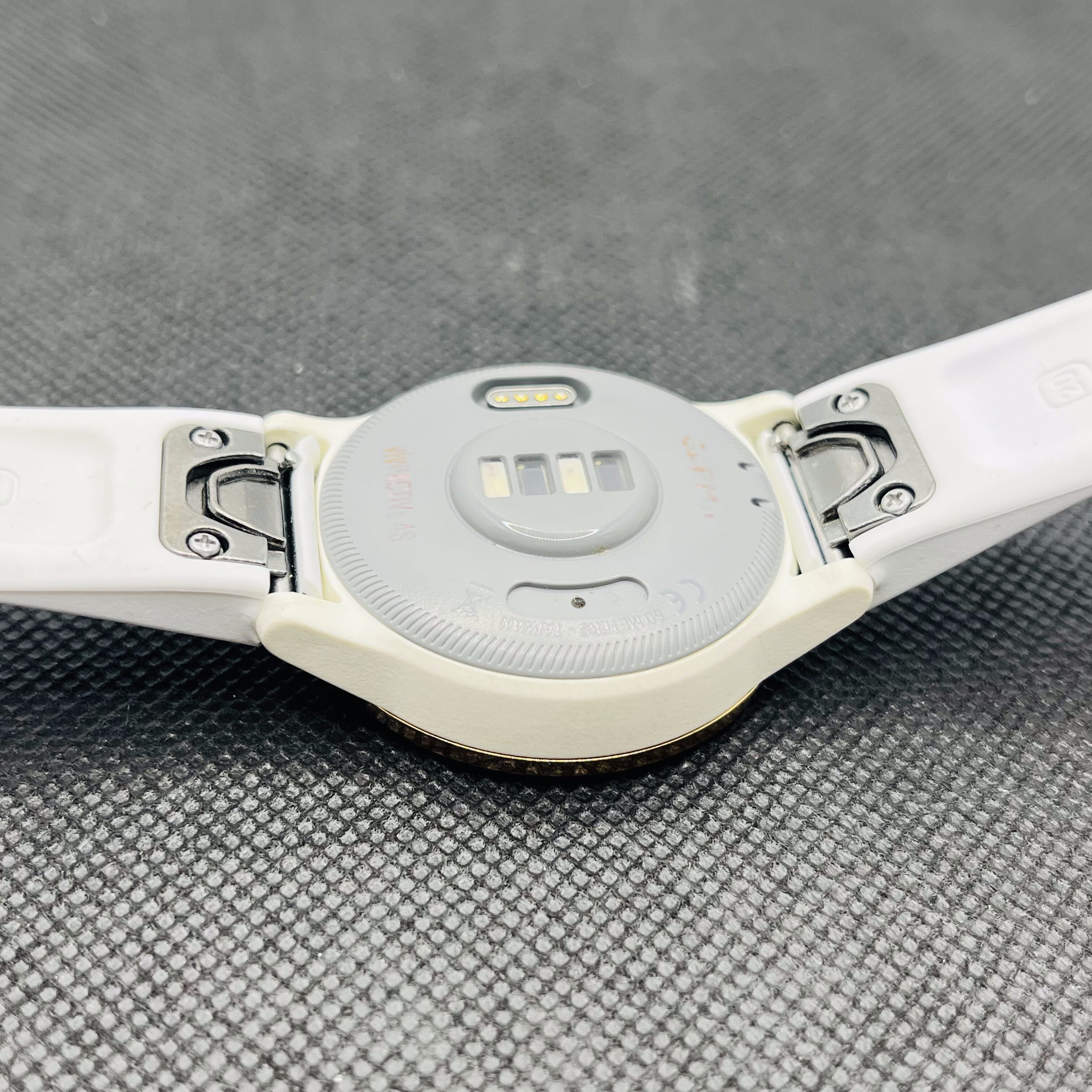 Garmin Vivoactive 4s Gold (3 Month Warranty) - Image 7