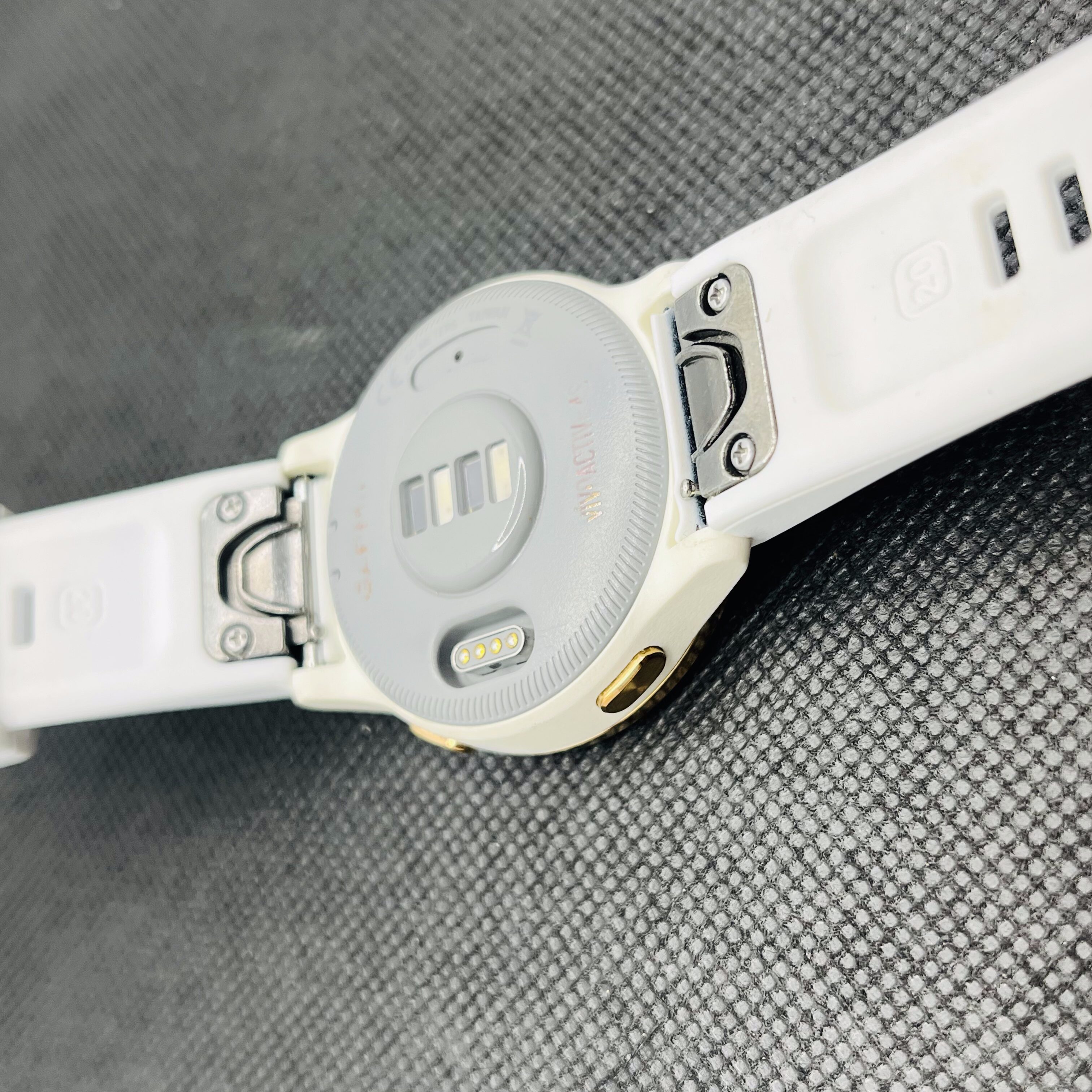 Garmin Vivoactive 4s Gold (3 Month Warranty) - Image 8