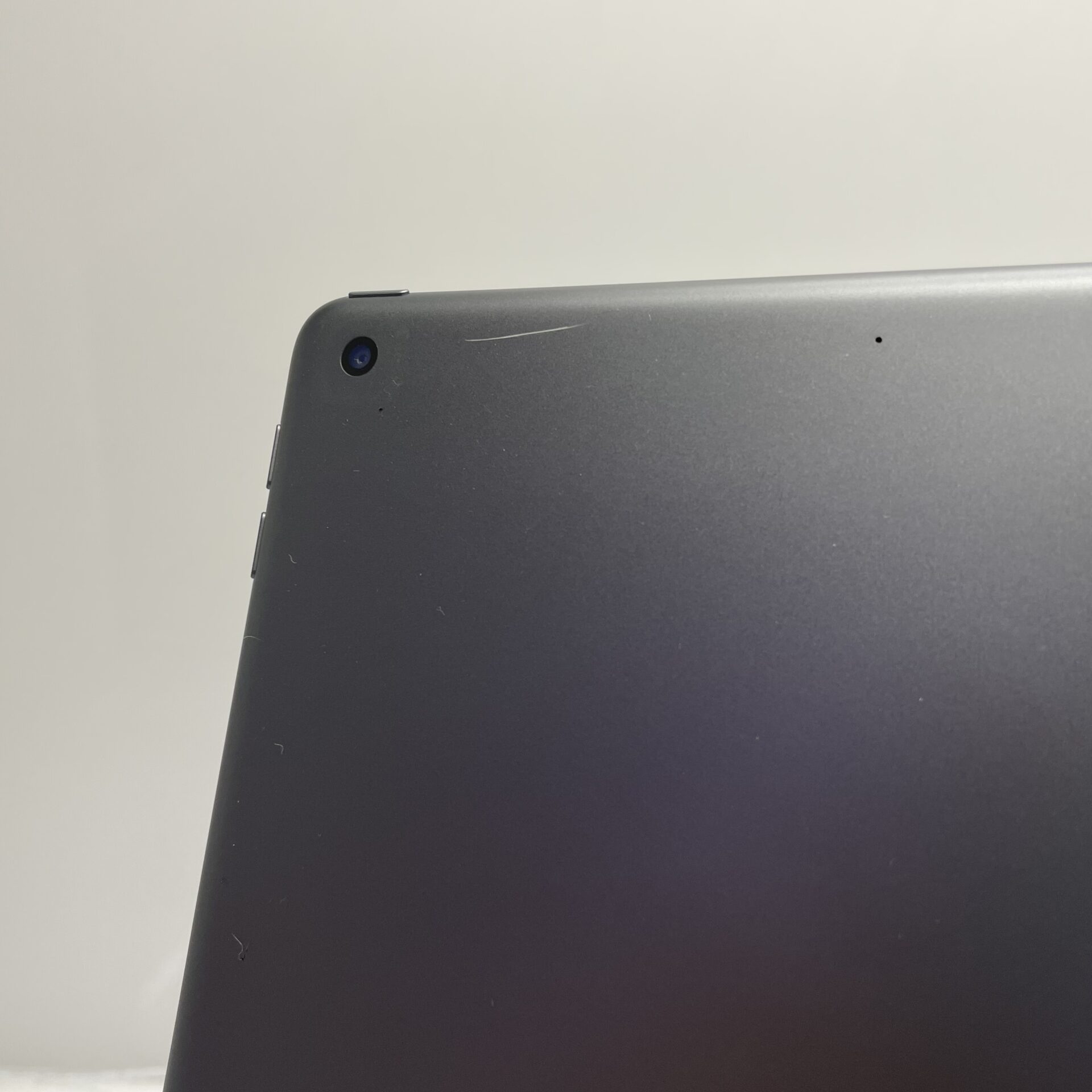 Apple iPad 10.2" 9th Gen 64GB (Wifi Only) Space Grey - No Touch ID | Bright Spots - Image 12