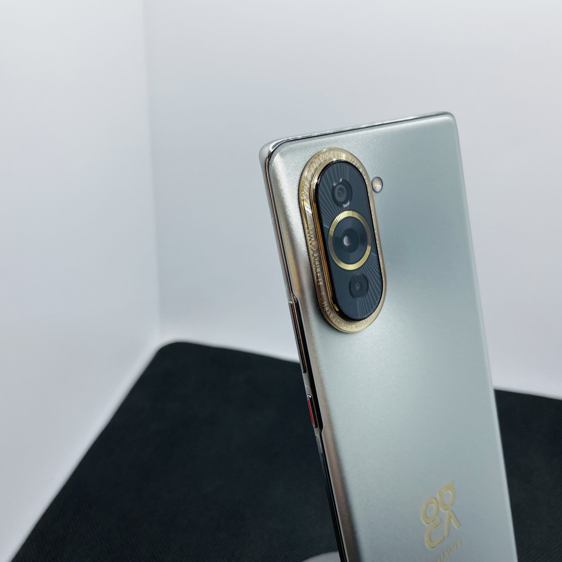 Huawei Nova 10 256GB Starry Silver - (Grade B) - Image 10