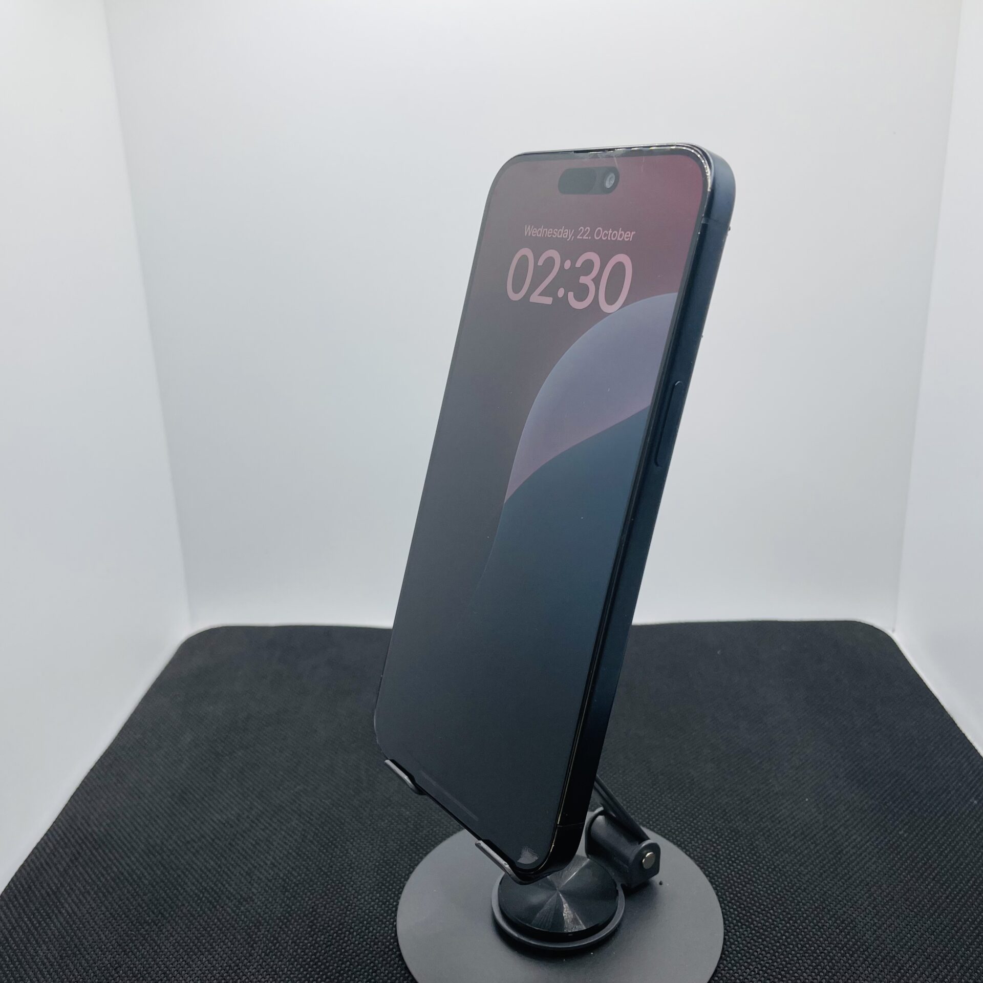 Apple iPhone 15 Pro Max 256GB Blue Titanium – (Grade B) - Image 7