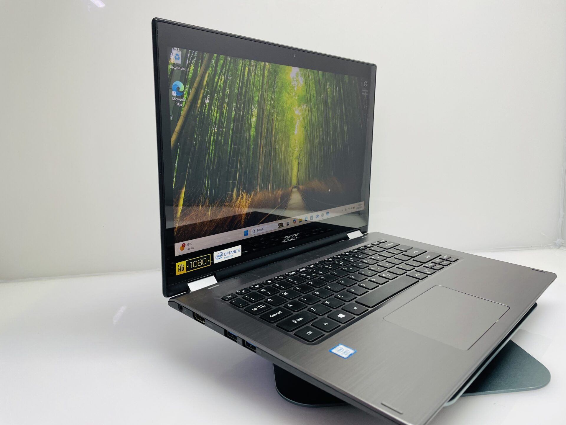 Acer Spin 3 8th Gen “Core i3” 2.10GHz 4GB RAM 1TB SSD Black - (Grade B) - Image 3