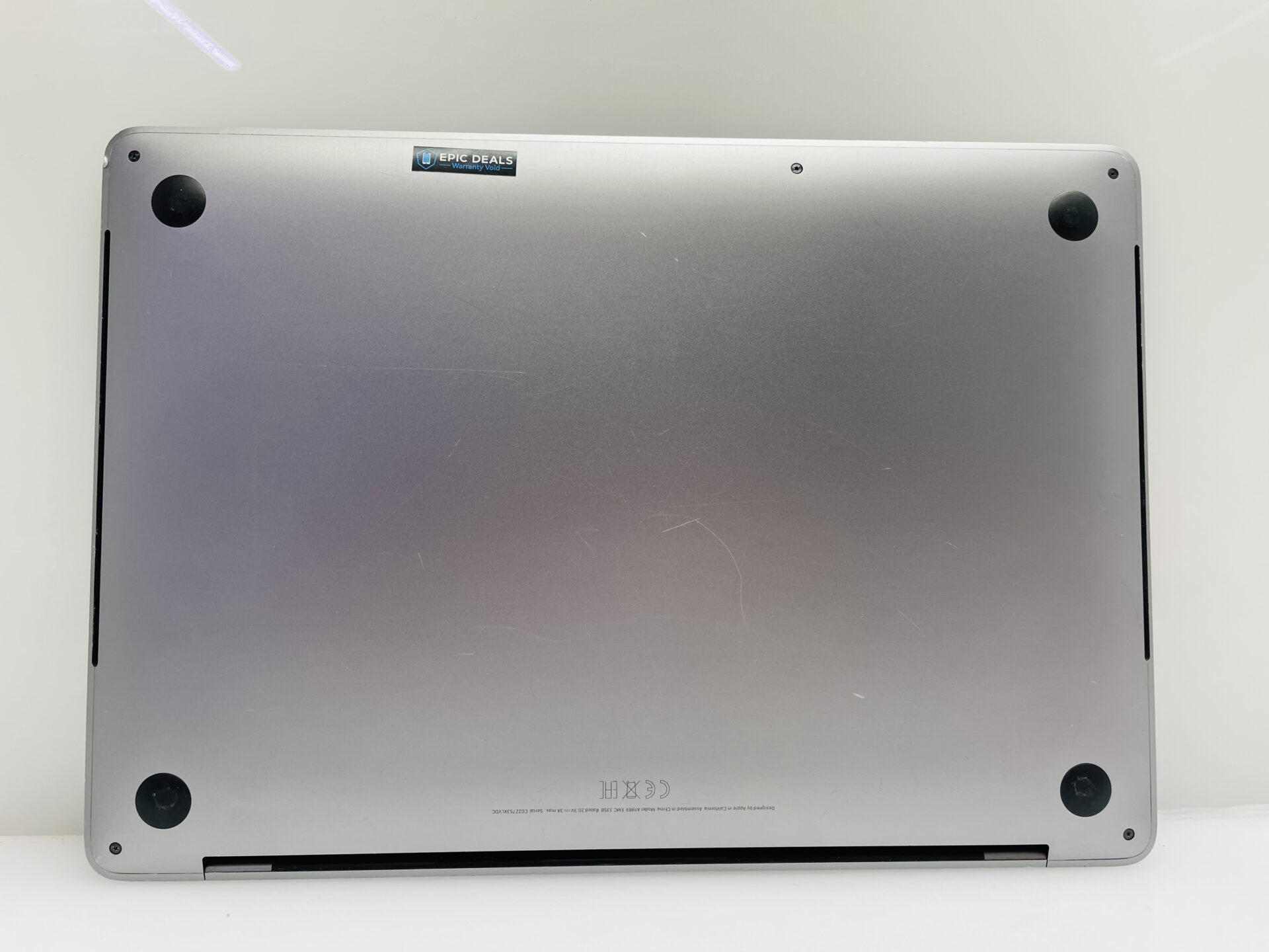 Apple MacBook Pro 13-Inch “Core i5” 2.4GHz (Touch/2019) 8GB RAM 256GB SSD Space Grey- Bright Spots | Cracked LCD Panel - Image 11