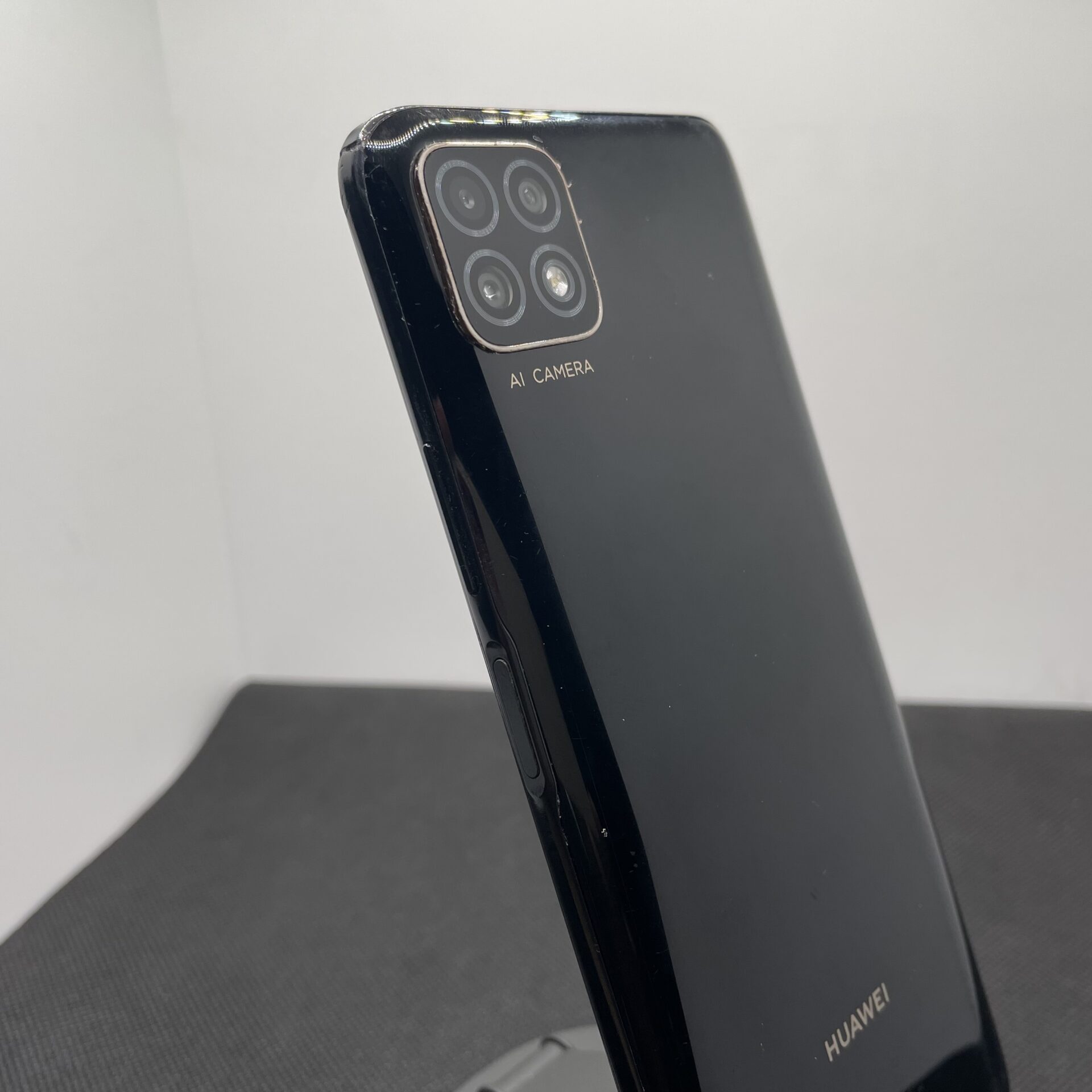 Huawei Nova Y60 64GB Black - (Grade B) - Image 11