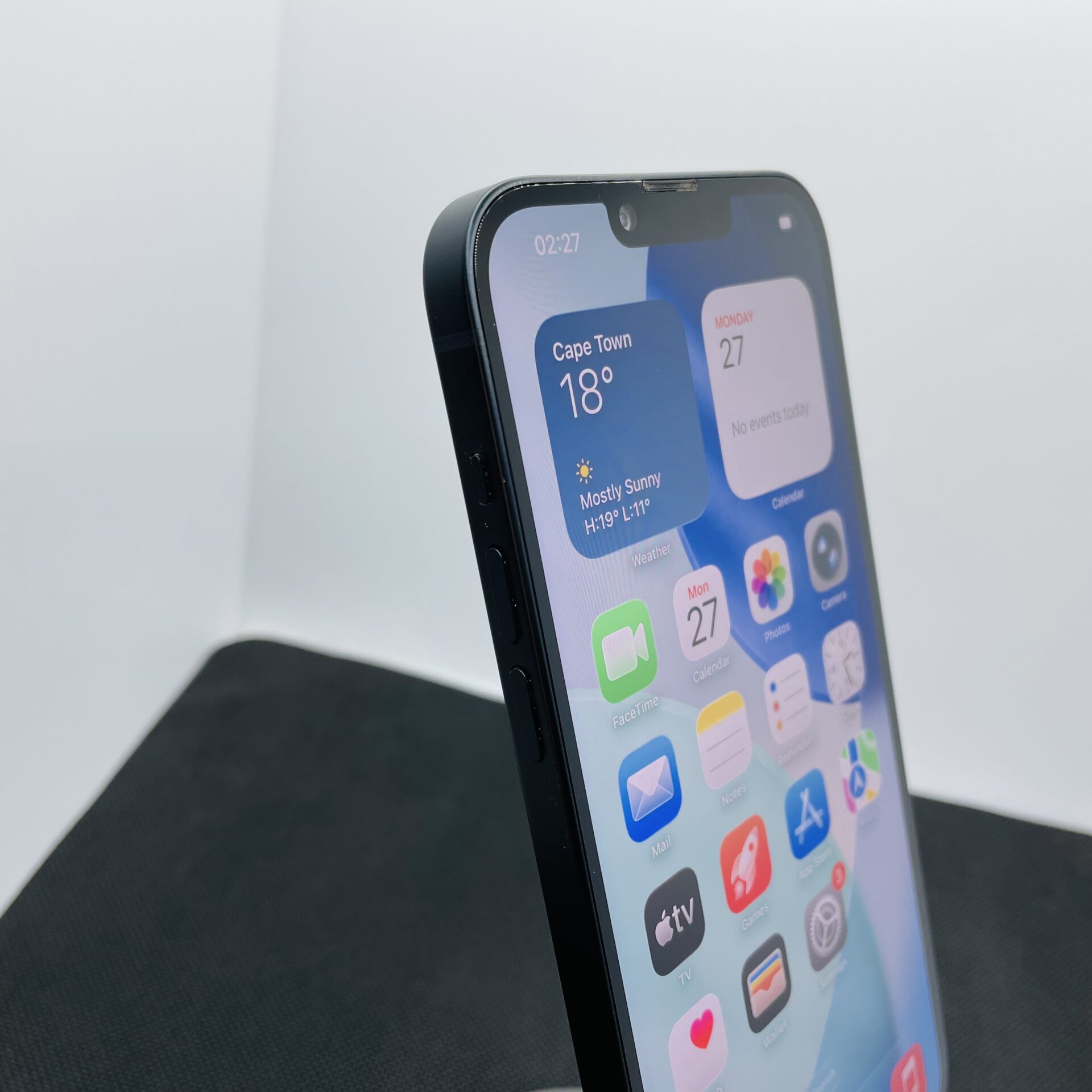 Apple iPhone 14 Plus 128GB Midnight (Grade B) – Blurry Front Camera And eSIM Only - Image 4