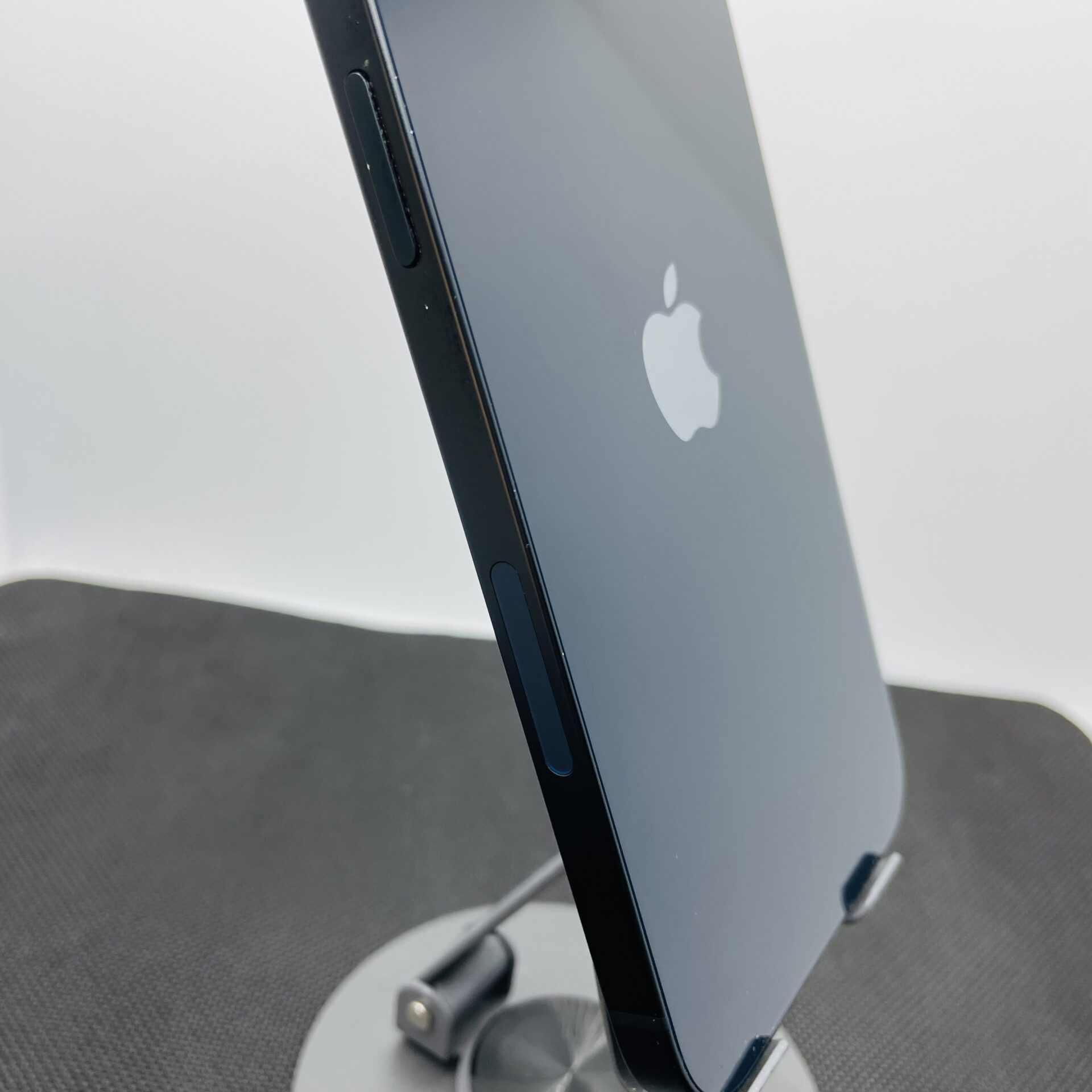 Apple iPhone 14 Plus 128GB Midnight (Grade B) – Blurry Front Camera And eSIM Only - Image 10