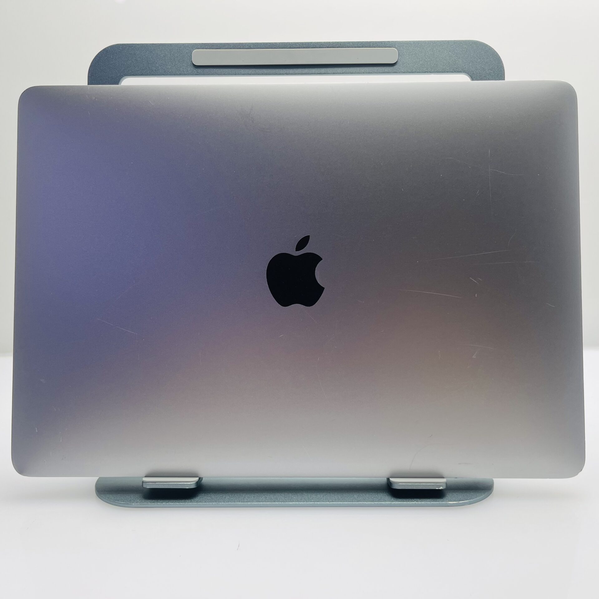 Apple Macbook Pro 13-inch "Core i7" 2.8GHz (Touch/2019) 16GB RAM 1TB SSD Space Grey - (Grade B) - Image 9