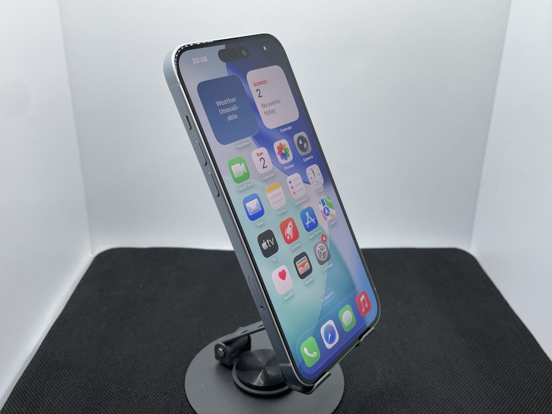 Apple iPhone 15 Plus 128GB Blue (Grade B) - No Face ID - Image 3