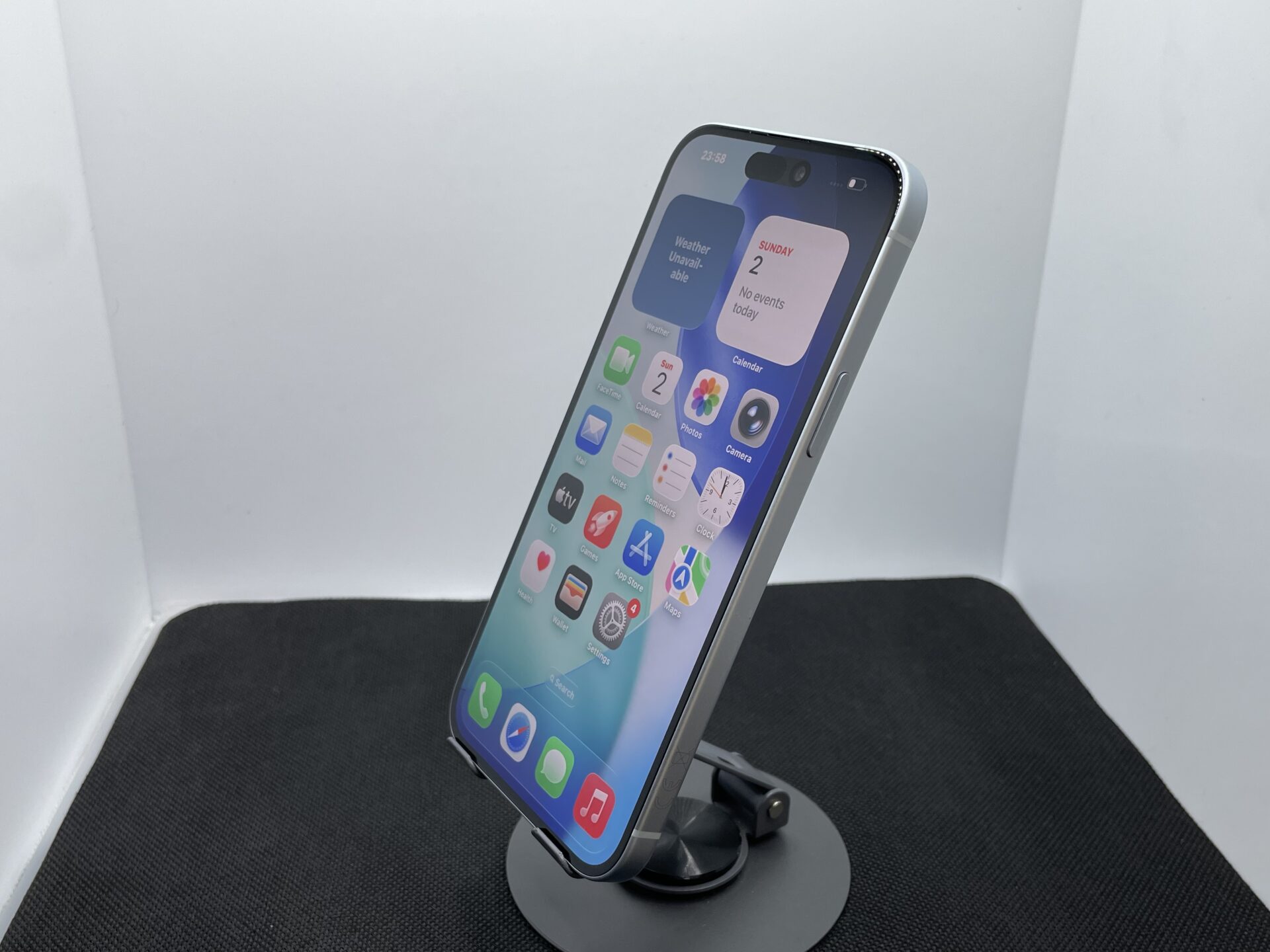 Apple iPhone 15 Plus 128GB Blue (Grade B) - No Face ID - Image 5