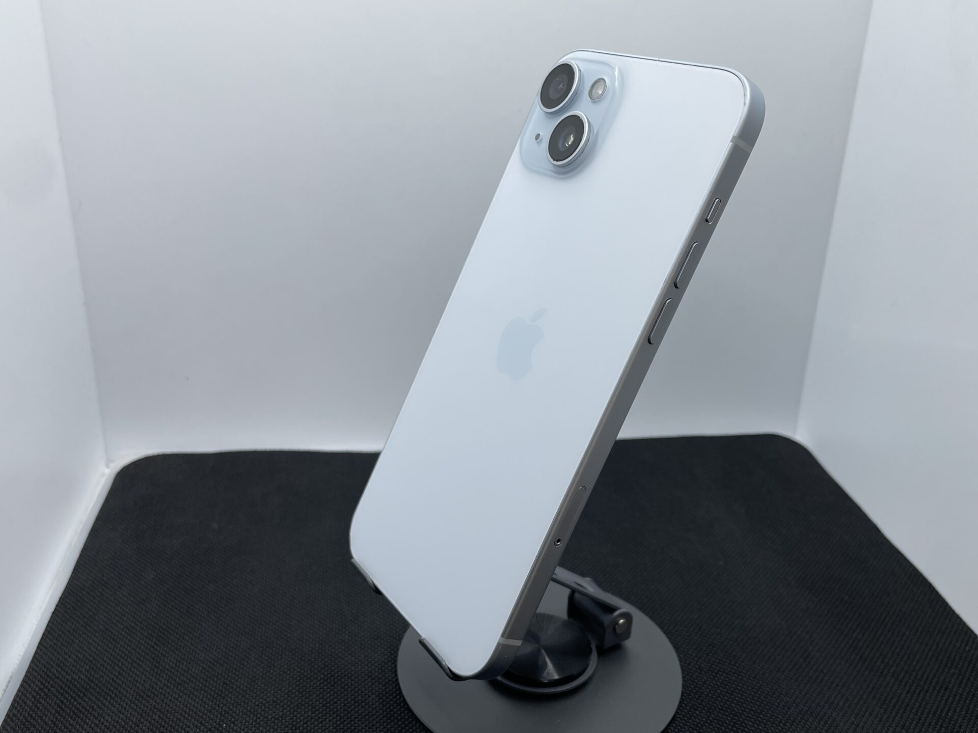 Apple iPhone 15 Plus 128GB Blue (Grade B) - No Face ID - Image 8