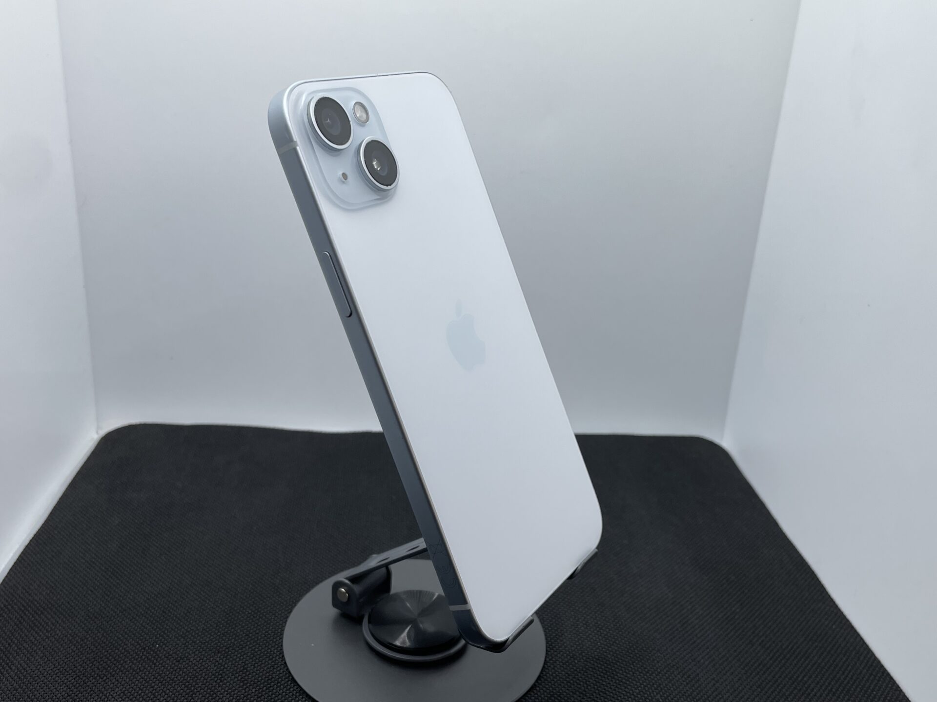 Apple iPhone 15 Plus 128GB Blue (Grade B) - No Face ID - Image 10