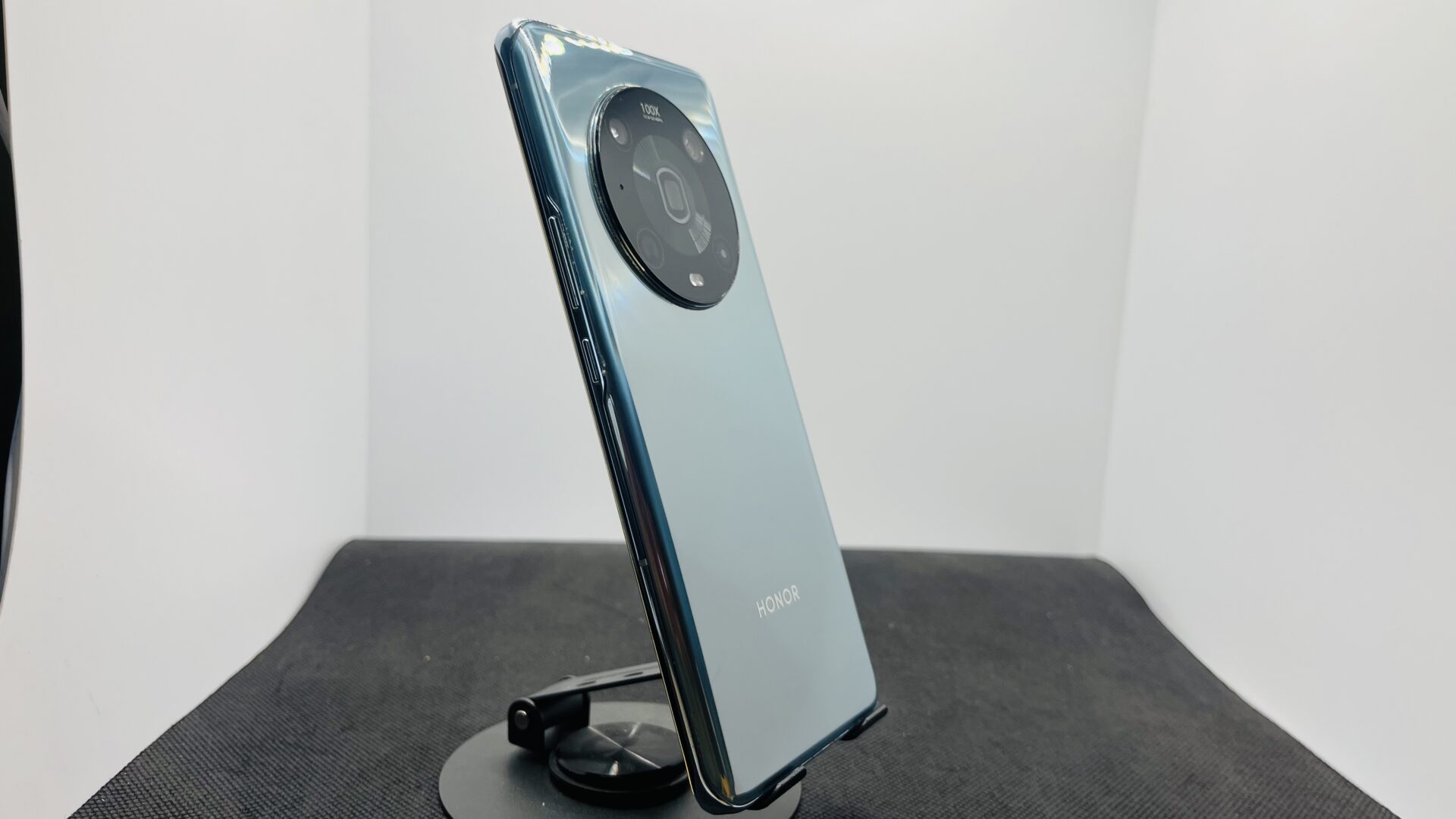 Honor Magic 4 Pro 256GB Cyan - (Grade B) - Image 5