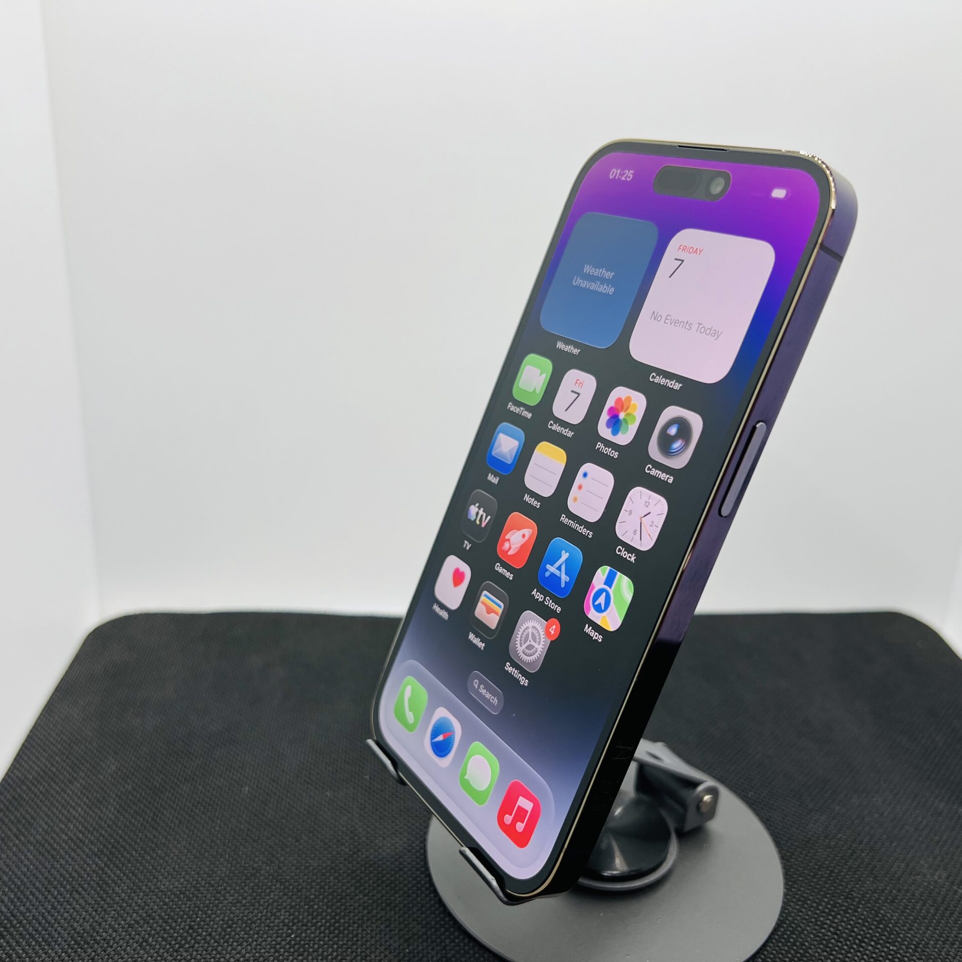 Apple iPhone 14 Pro 256GB Deep Purple (Grade B) – No Face ID And Camera is Flickering - Image 4