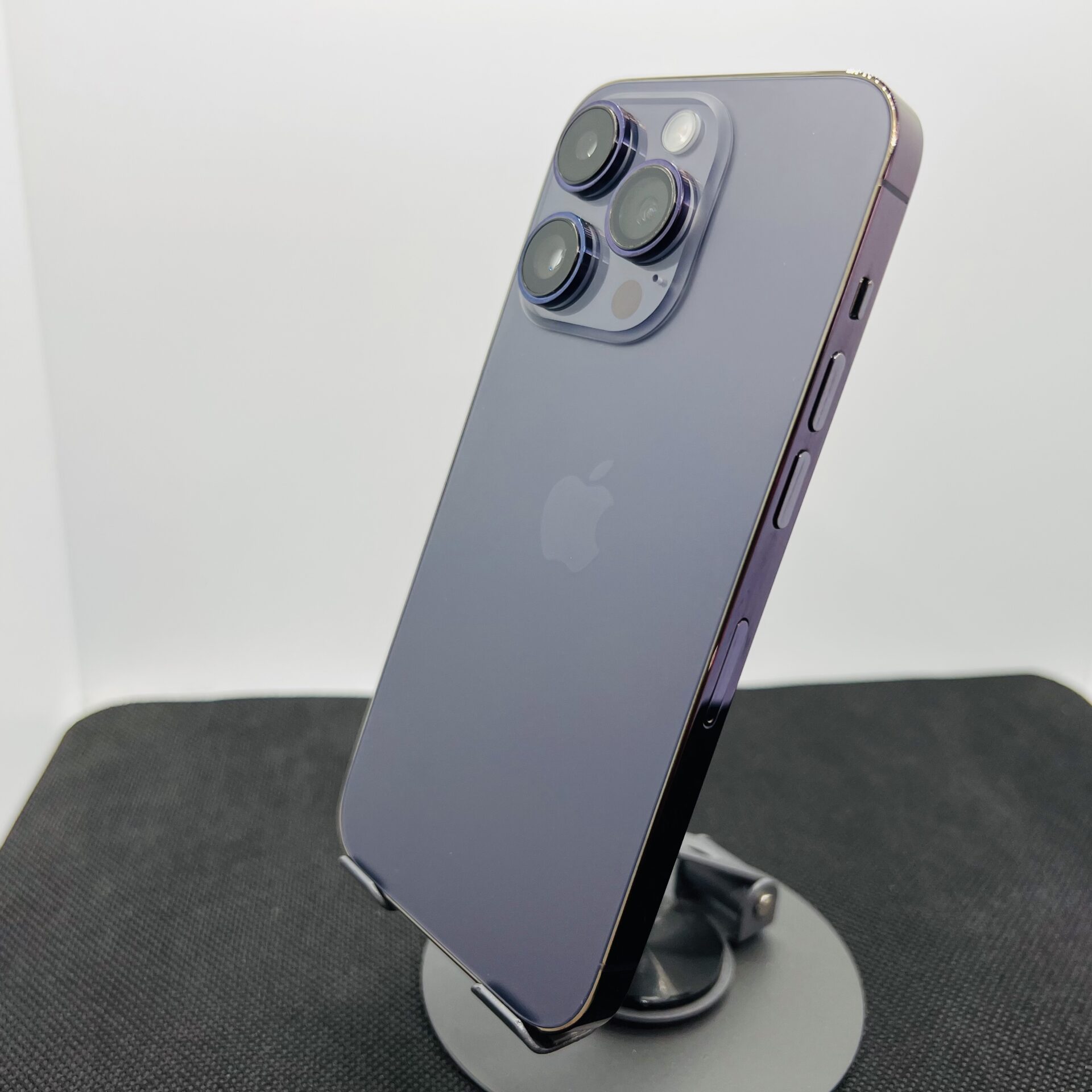 Apple iPhone 14 Pro 256GB Deep Purple (Grade B) – No Face ID And Camera is Flickering - Image 7