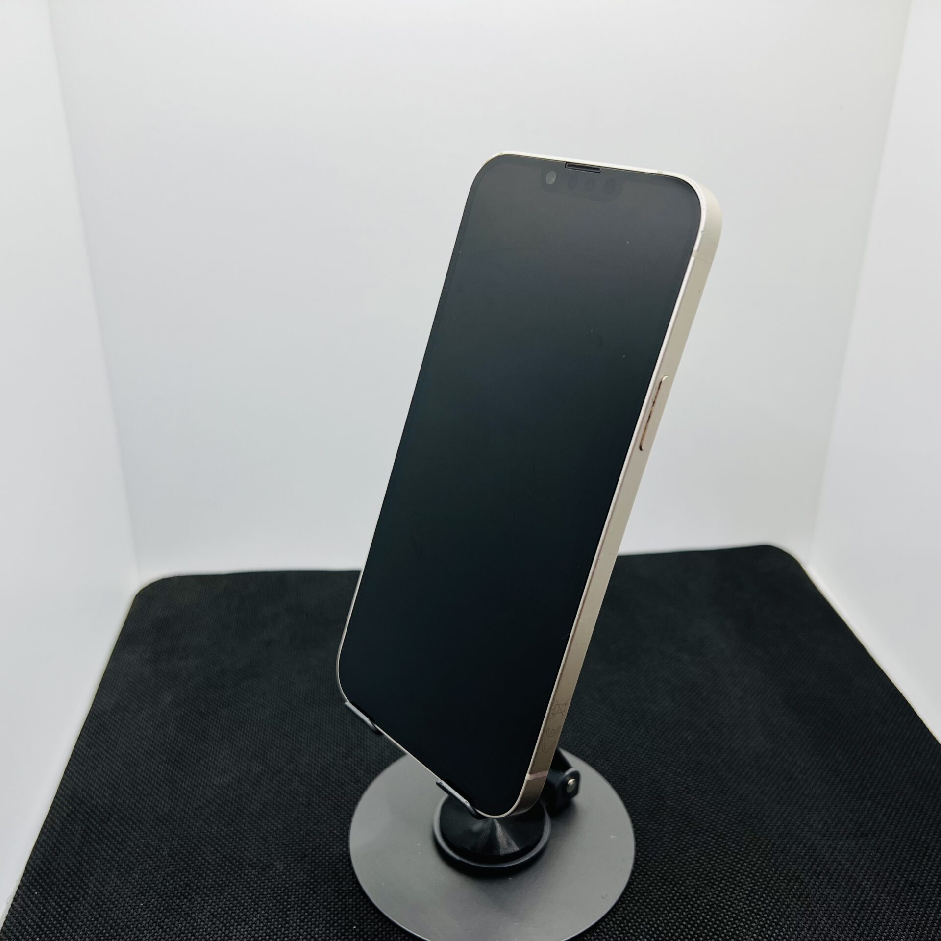 Apple iPhone 14 Plus 128GB Starlight – (Grade B) - Image 7