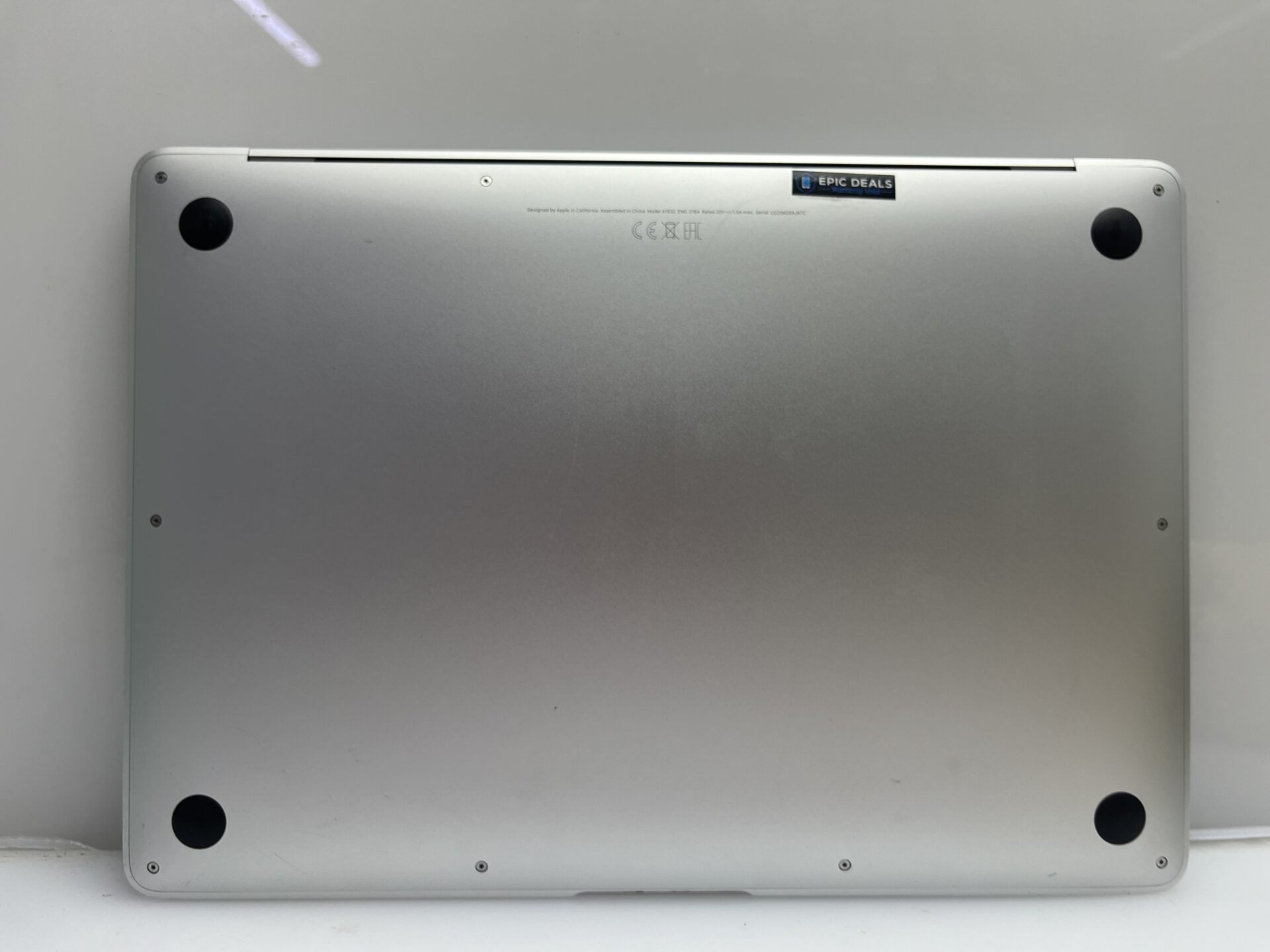 Apple MacBook Pro 13-Inch “Core i5” 2.3GHz (TouchBar/2018) 8GB RAM 256GB SSD Silver (Grade B) - Image 10