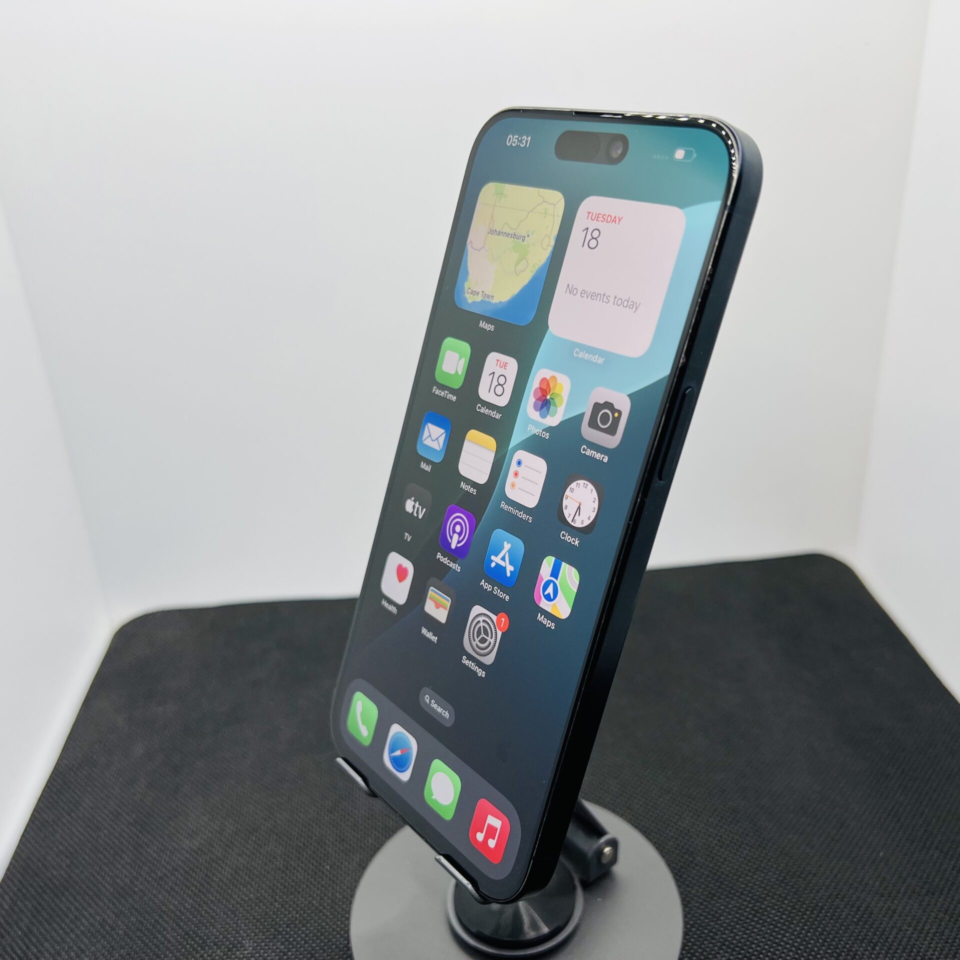 Apple iPhone 15 Pro Max 256GB Blue Titanium – (Grade B) - Image 5