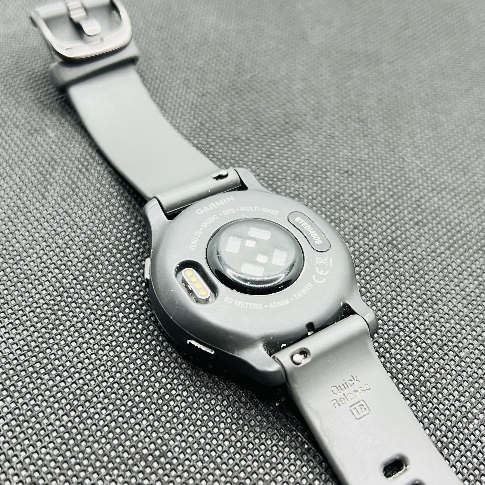 Garmin Venu 2s Black - (Grade B) - Image 8