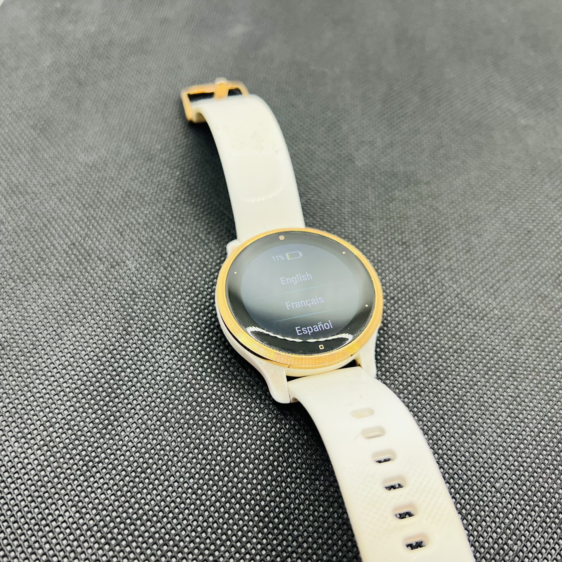 Garmin Venu 2s White - (Grade B) - Image 6