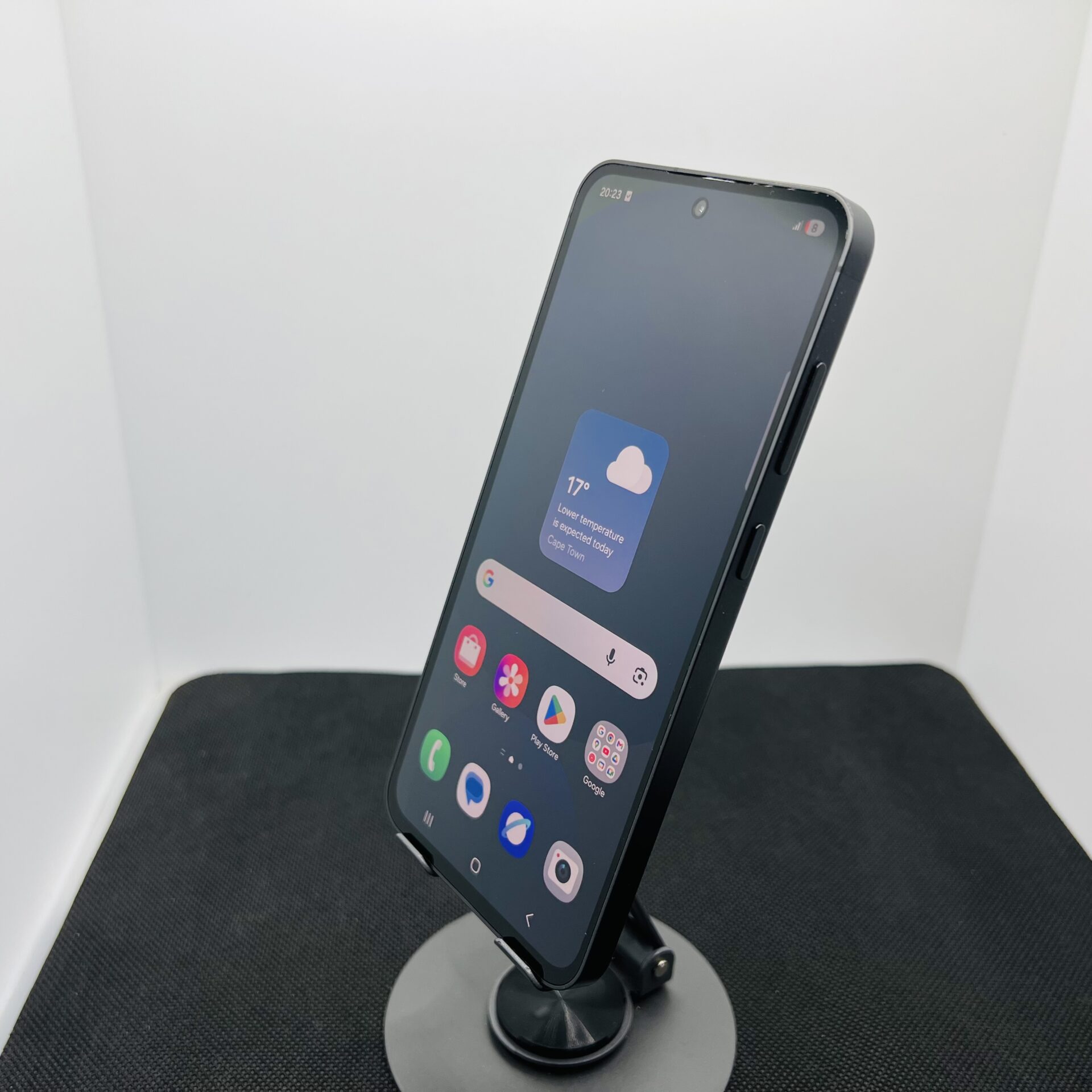 Samsung Galaxy S24 FE 128GB Graphite - (Grade B) - Image 3