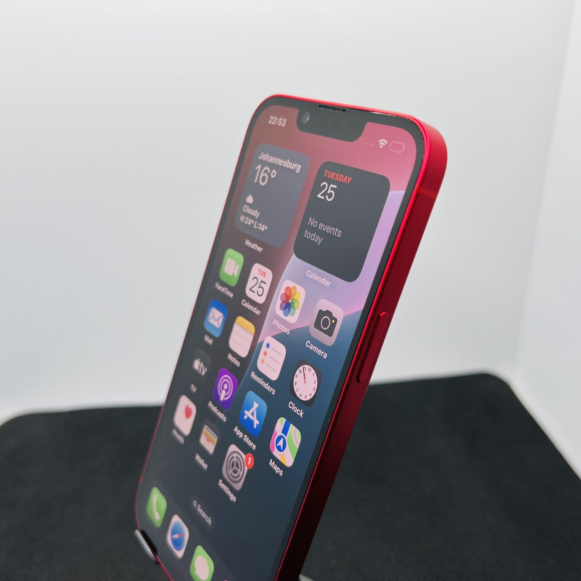 Apple iPhone 14 256GB Product Red – (Grade B) - Image 6