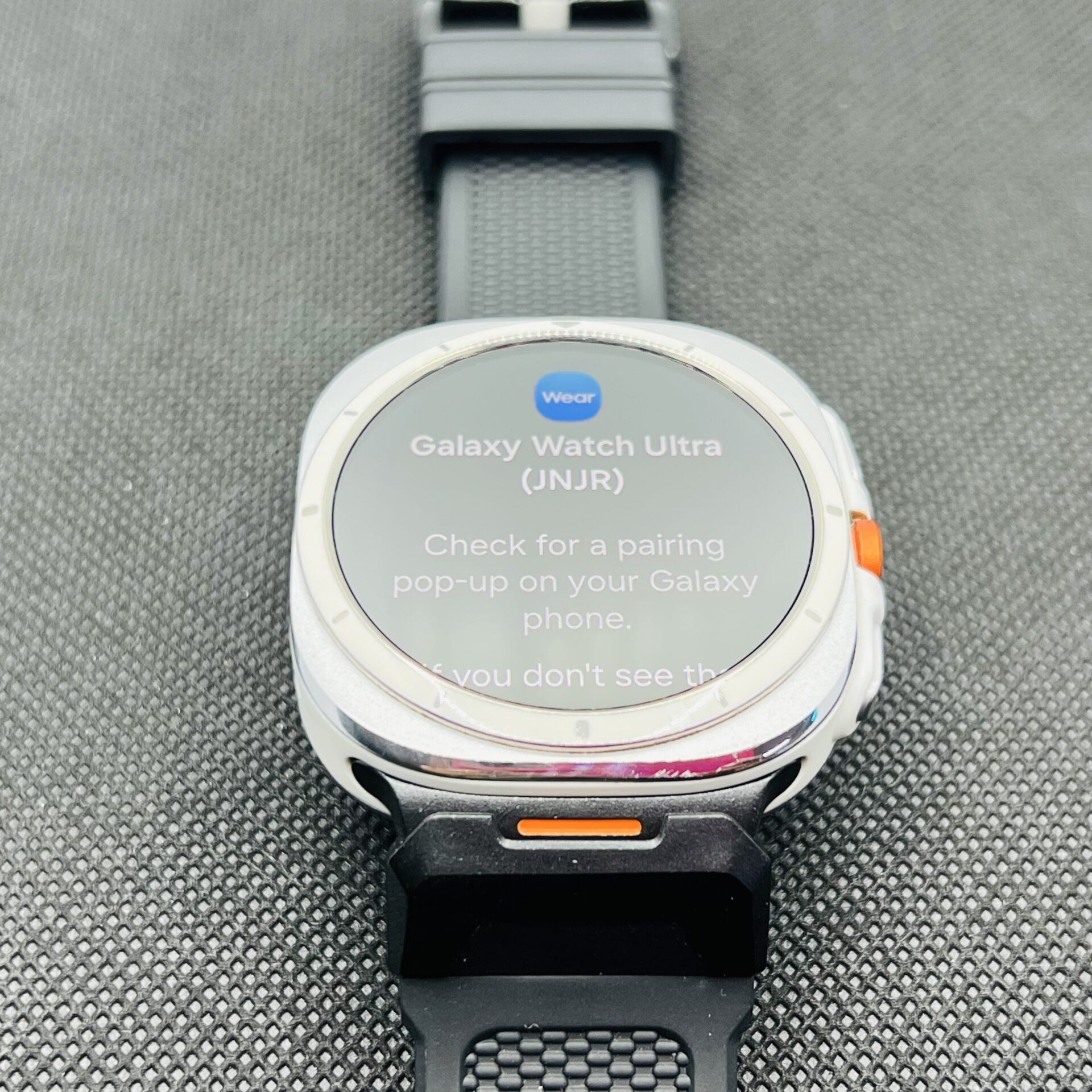 Galaxy Watch Ultra 47mm LTE Titanium White (Grade B) – With Black Straps - Image 2