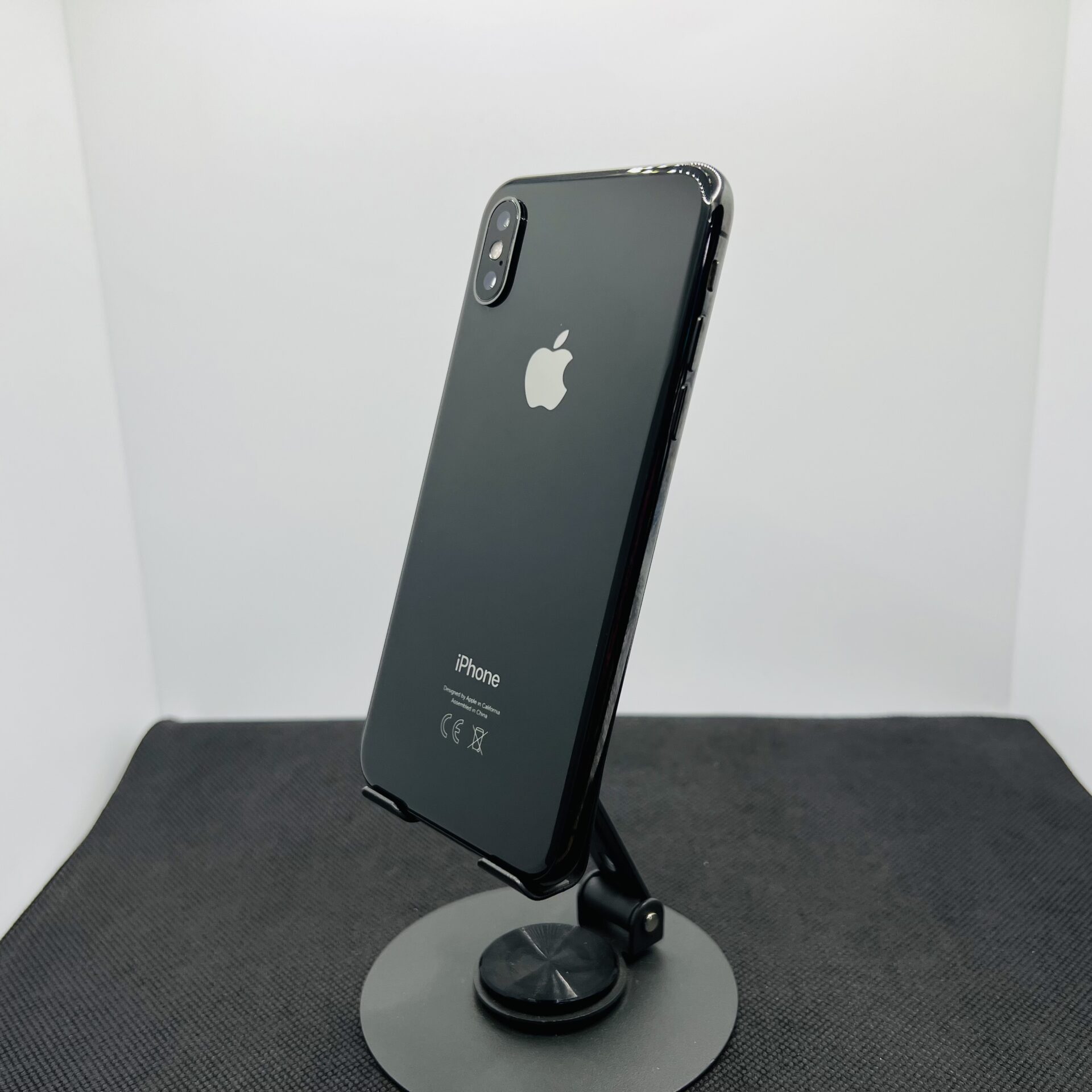 Apple iPhone X 256GB Space Gray (Grade B) - Blurry Front Portrait Mode - Image 7