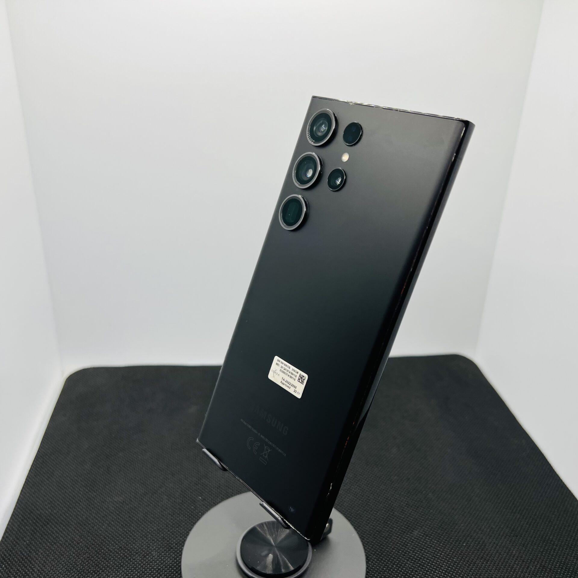 Samsung Galaxy S23 Ultra 256GB Phantom Black (Grade B) - Minor LCD Burn - Image 6