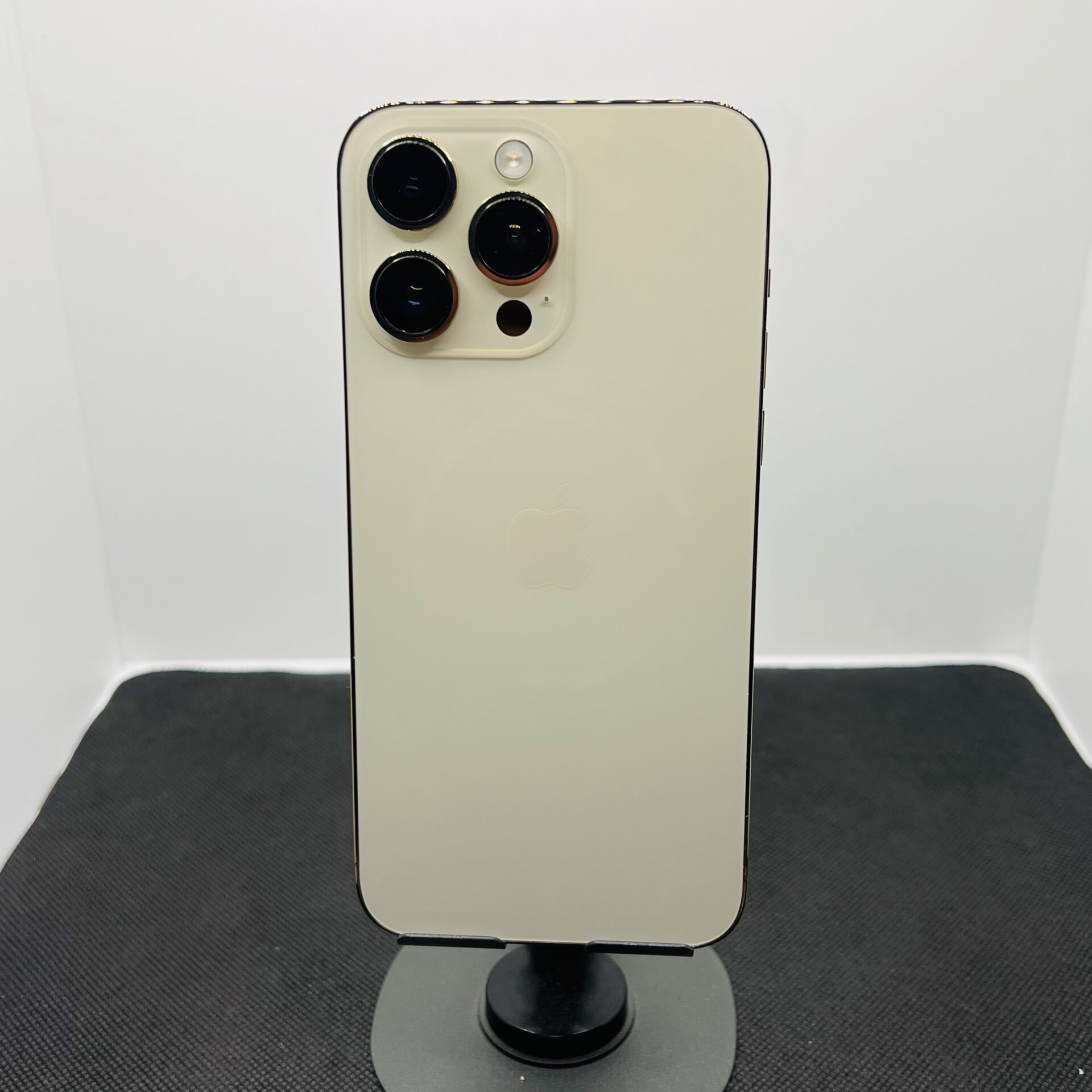 Apple iPhone 14 Pro Max 512GB Gold -(Grade B) - Image 9