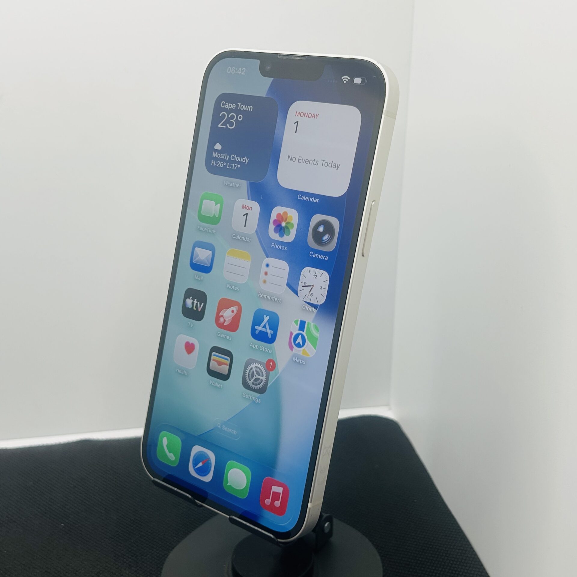 Apple iPhone 14 Plus 128GB Starlight - (Grade B) - Image 4