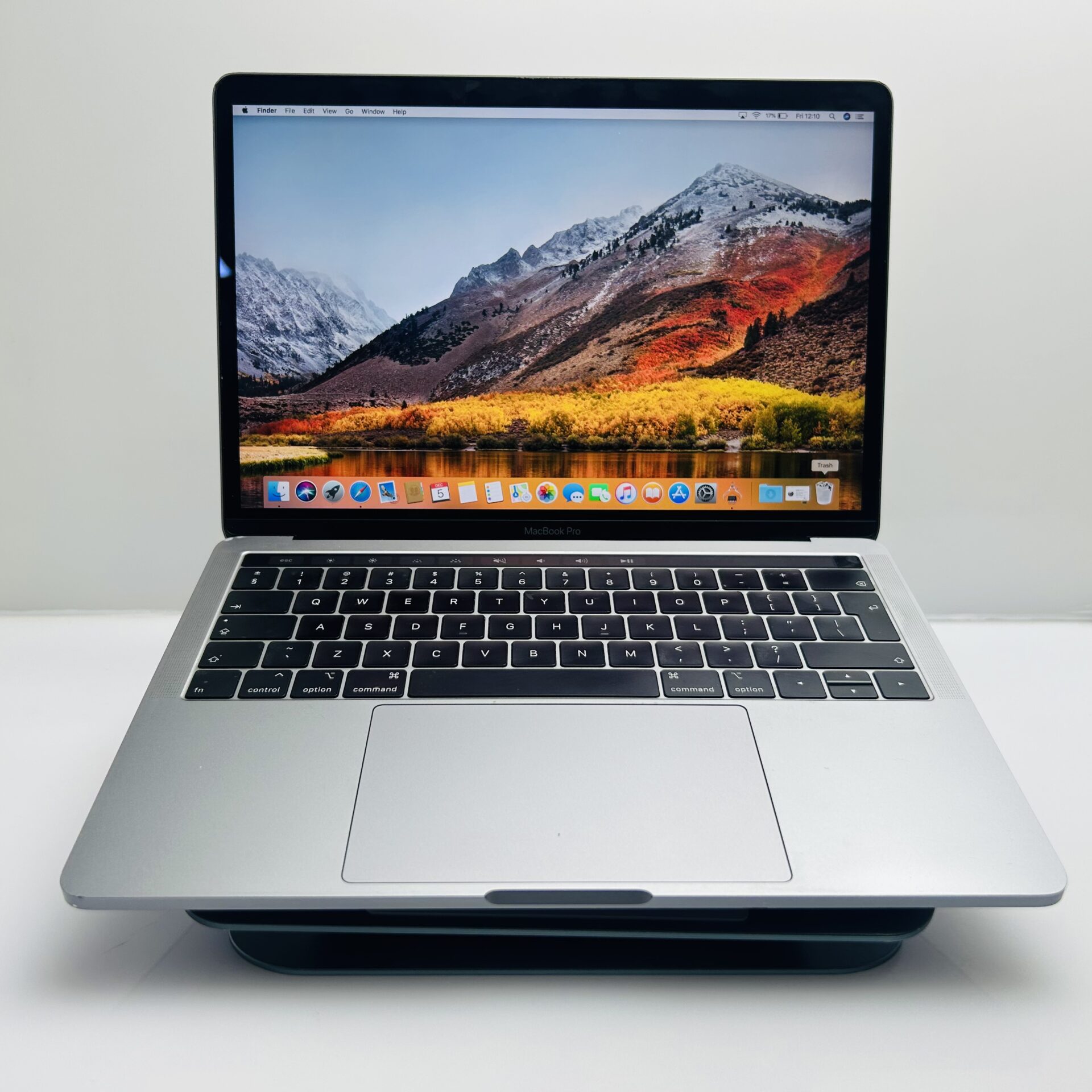 Apple MacBook Pro 13-Inch “Core i5” 2.3GHz (TouchBar/2018) 8GB RAM 256GB SSD Space Gray (Grade B) - Image 4