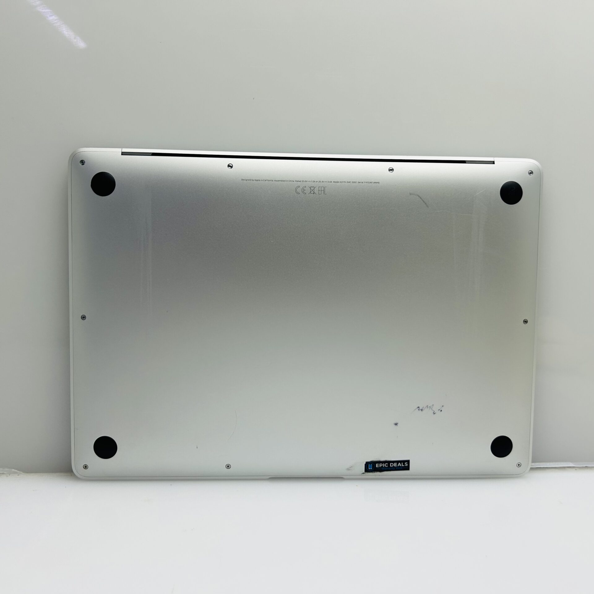 Apple MacBook Air 13-Inch “Core i3” 1.1GHz (Retina, 2020) 8GB RAM 256GB SSD Silver (Grade B) - Image 10