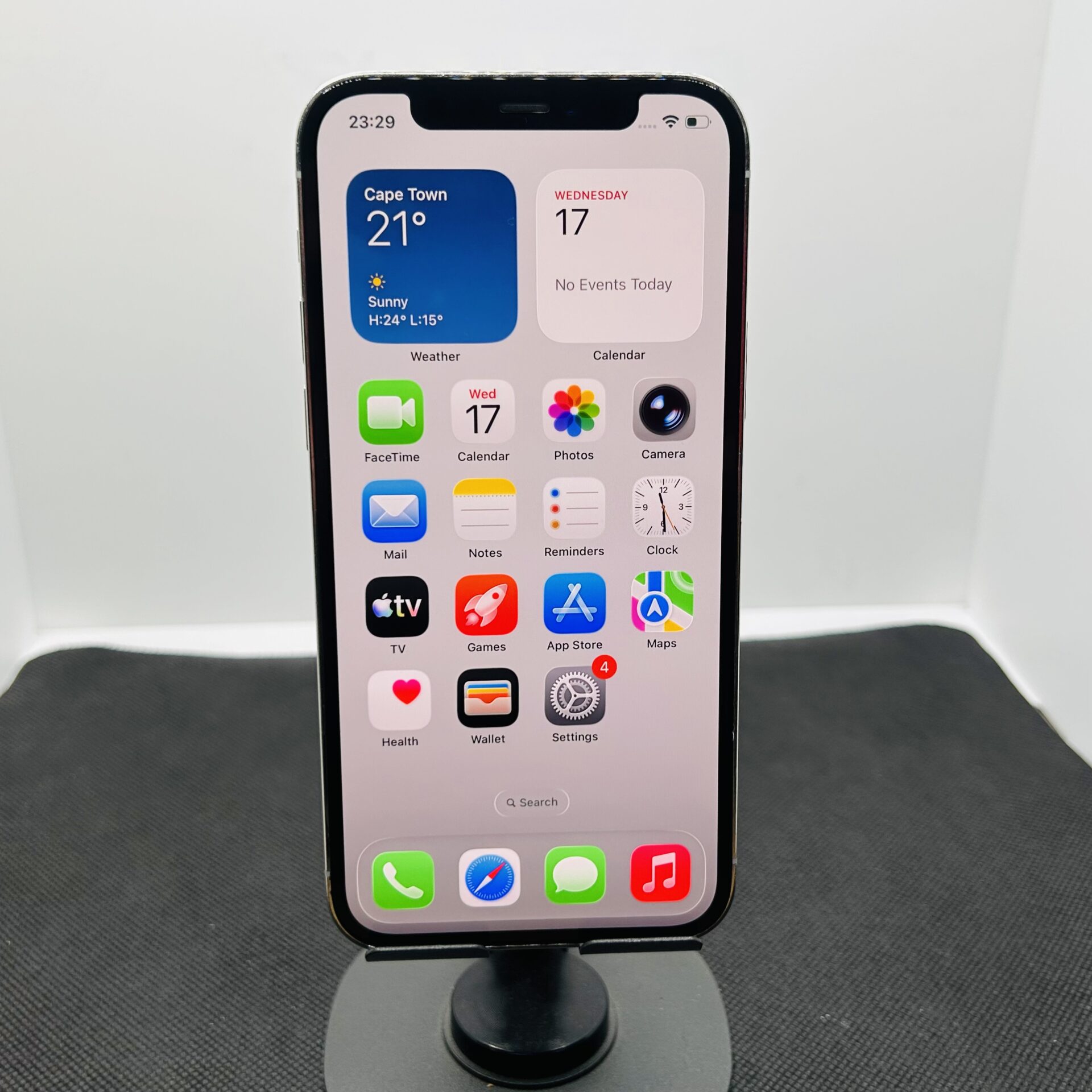 Apple iPhone 12 Pro 512GB Silver - (Grade B) - Image 3