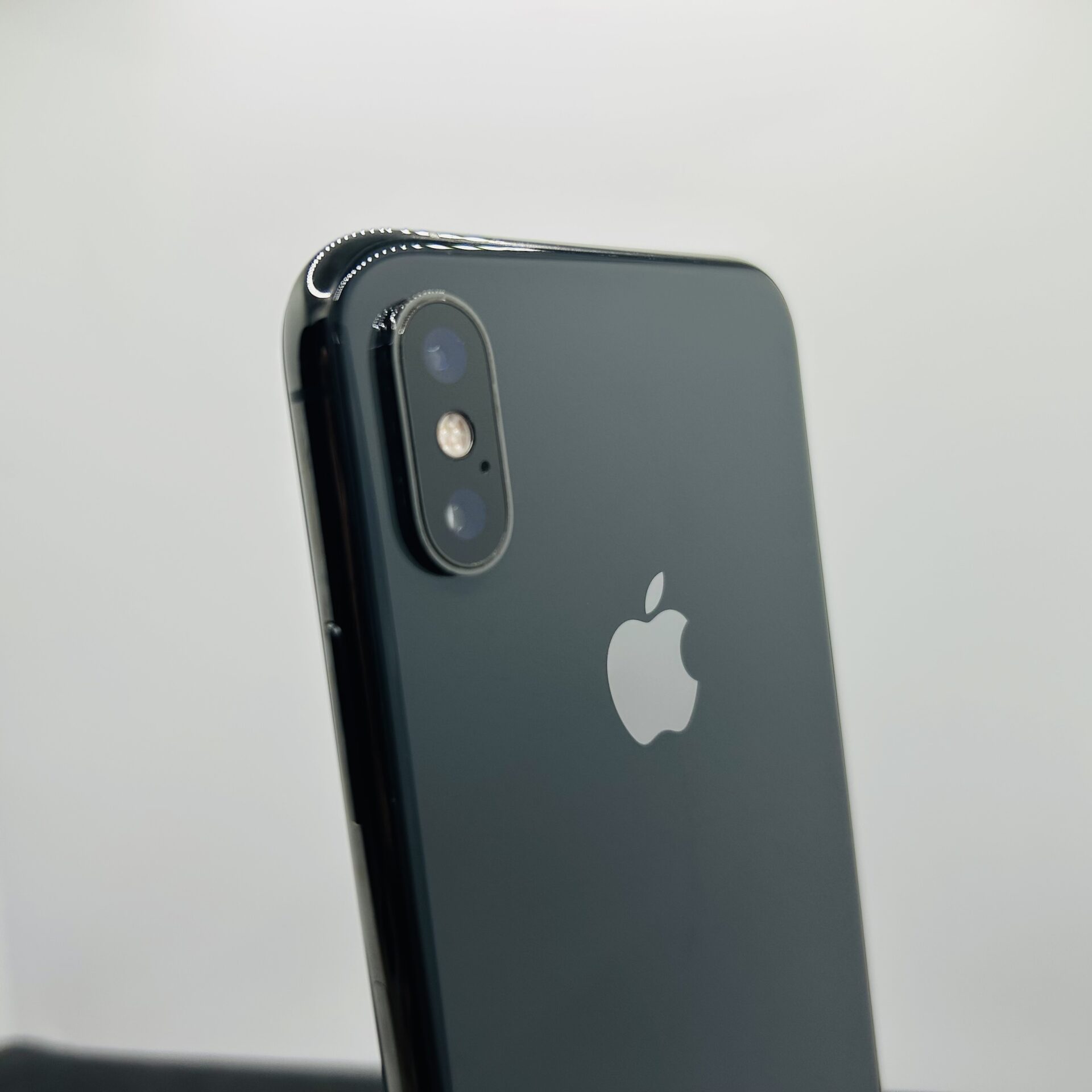 Apple iPhone XS 256GB Space Gray – (Grade B) - Image 9