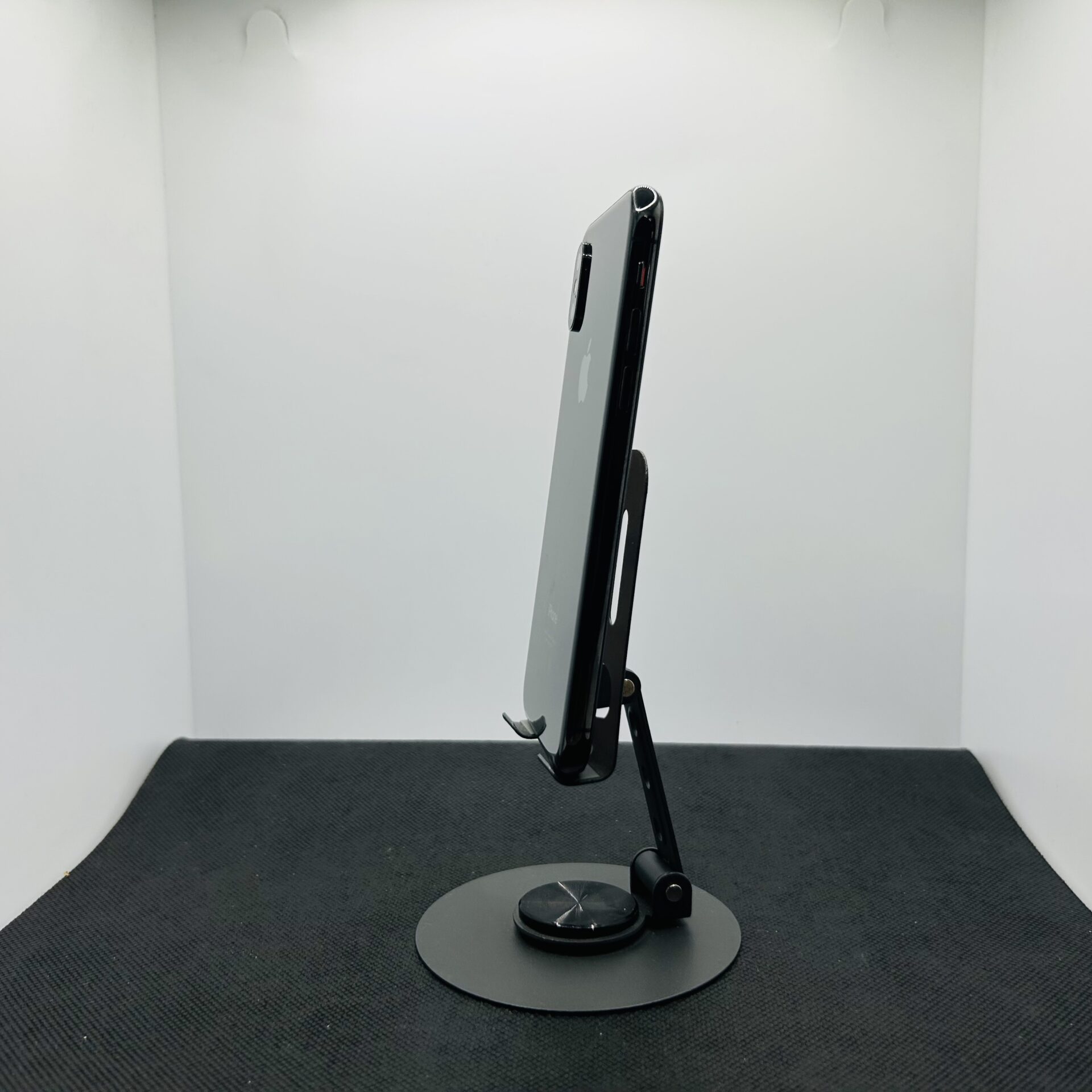 Apple iPhone XS 256GB Space Gray – (Grade B) - Image 7