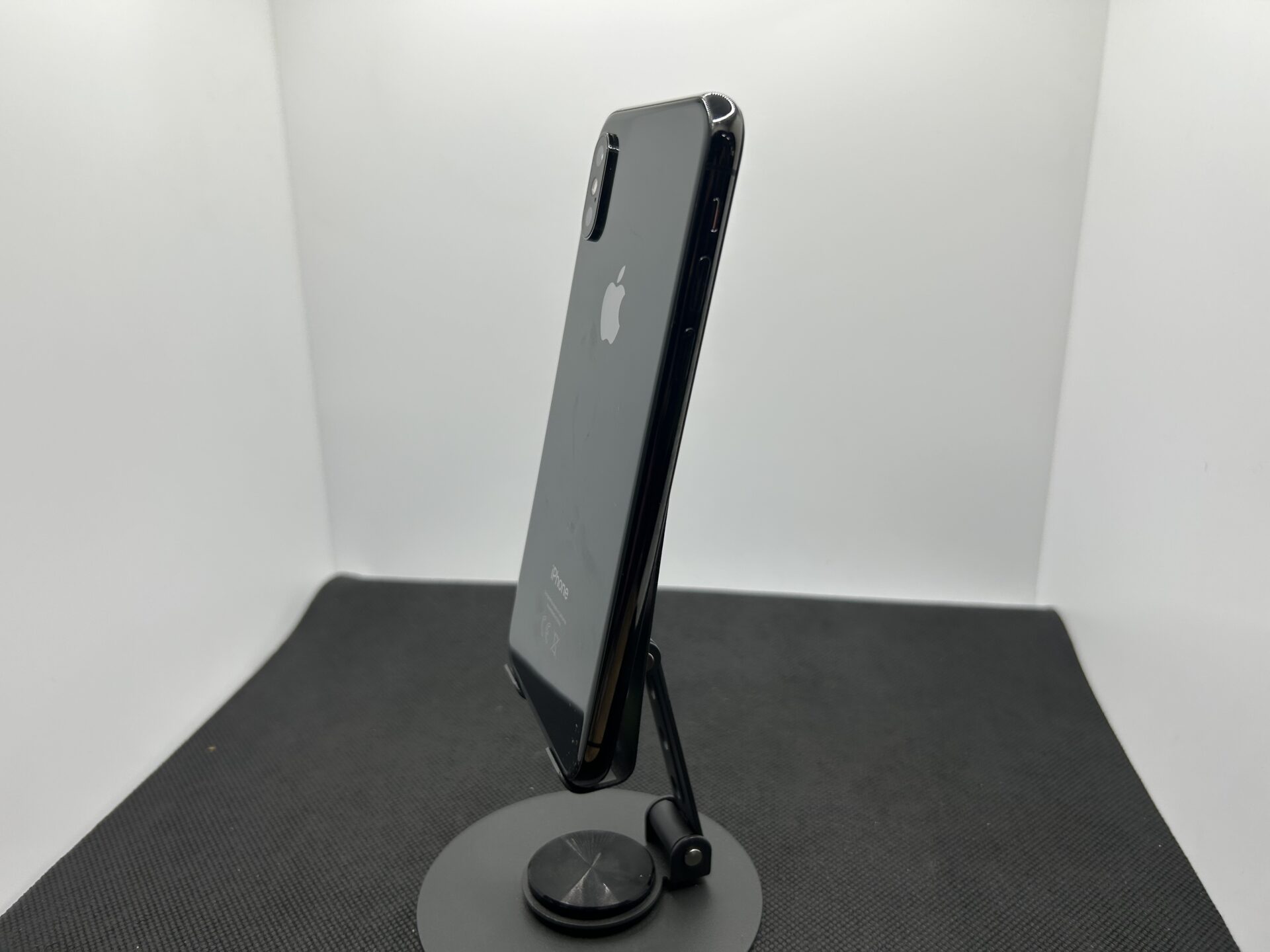 Apple iPhone XS 256GB Space Gray – (Grade B) - Image 8