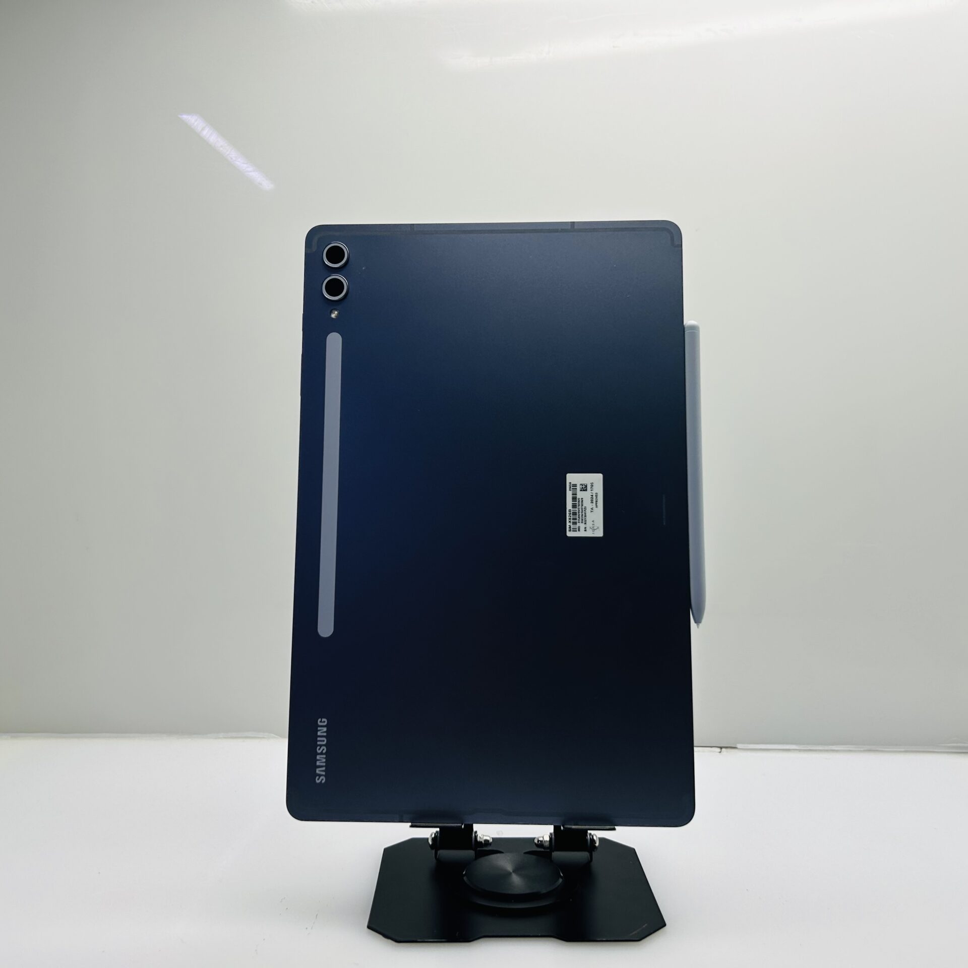 Samsung Galaxy Tab S10 Plus 256GB Moonstone Gray – (Grade B) - Image 5