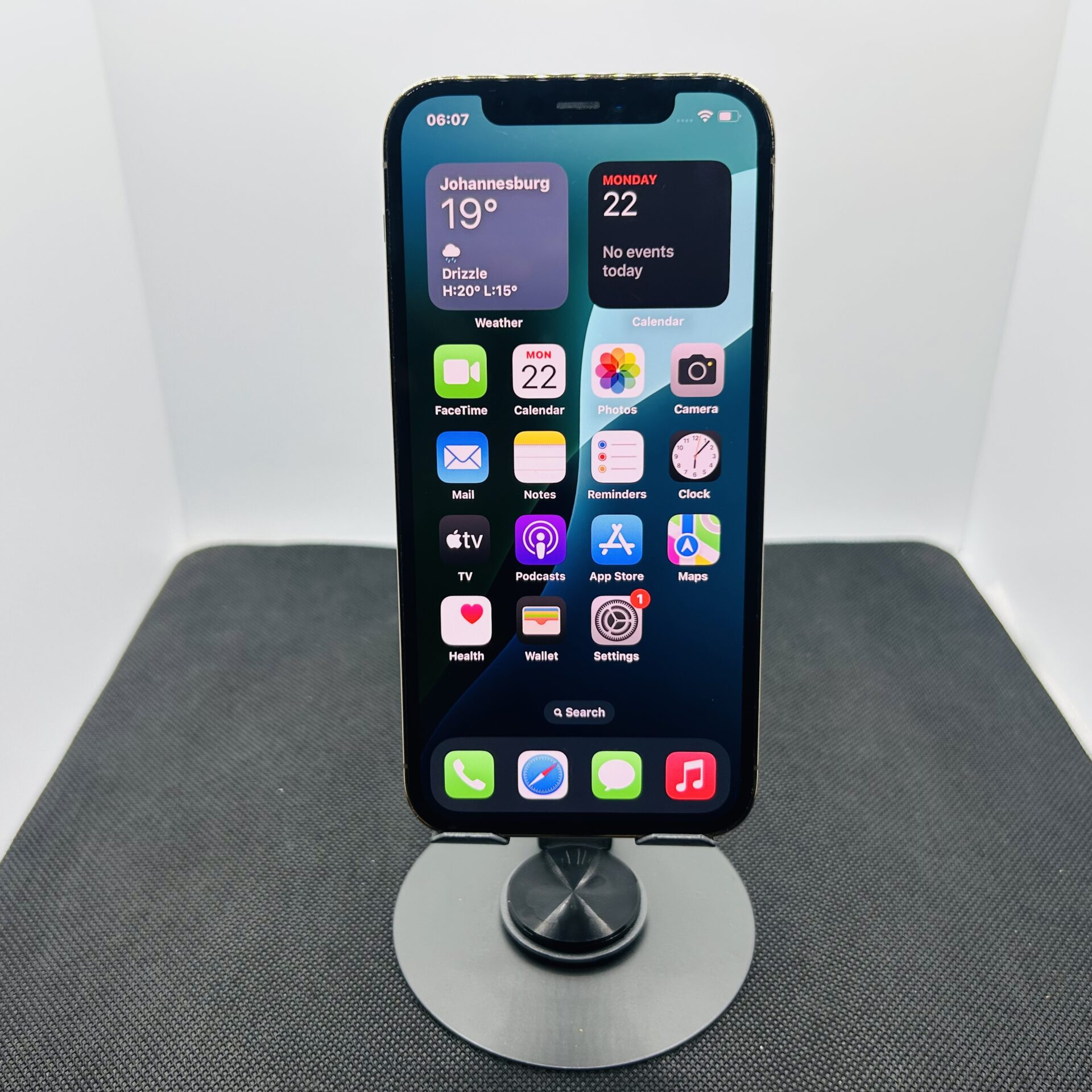 Apple iPhone 12 Pro 512GB - (Grade B) - Image 2