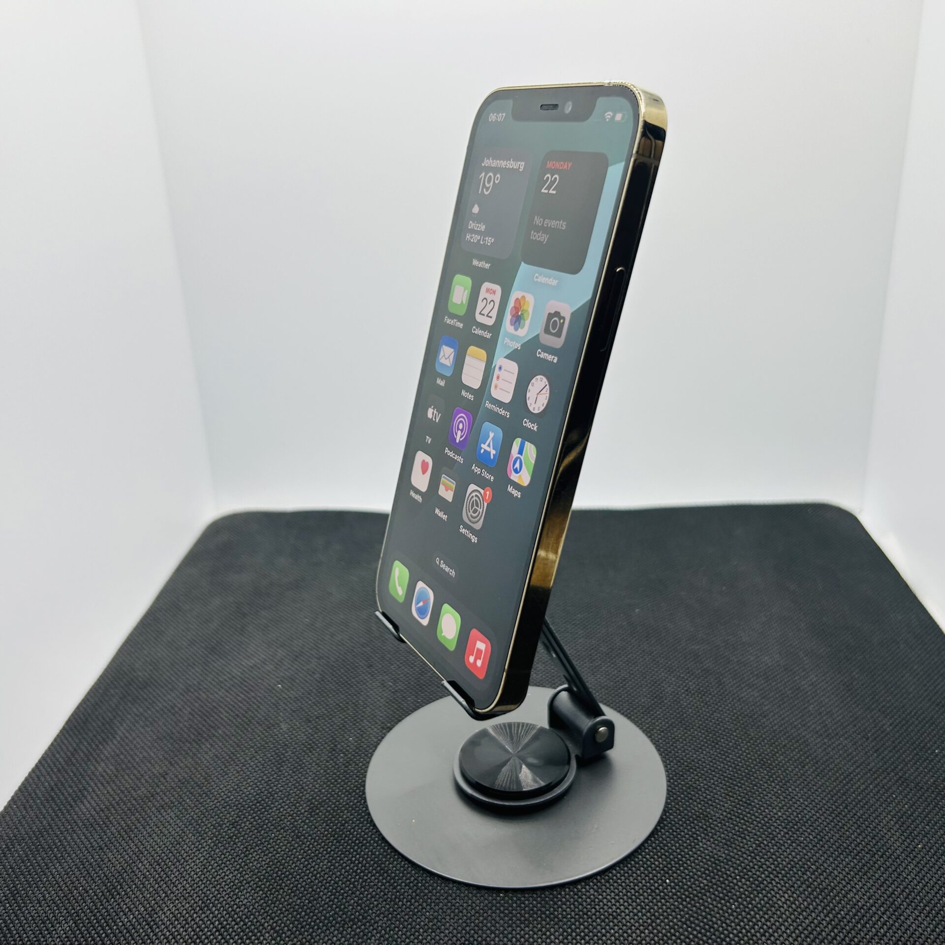 Apple iPhone 12 Pro 512GB - (Grade B) - Image 3