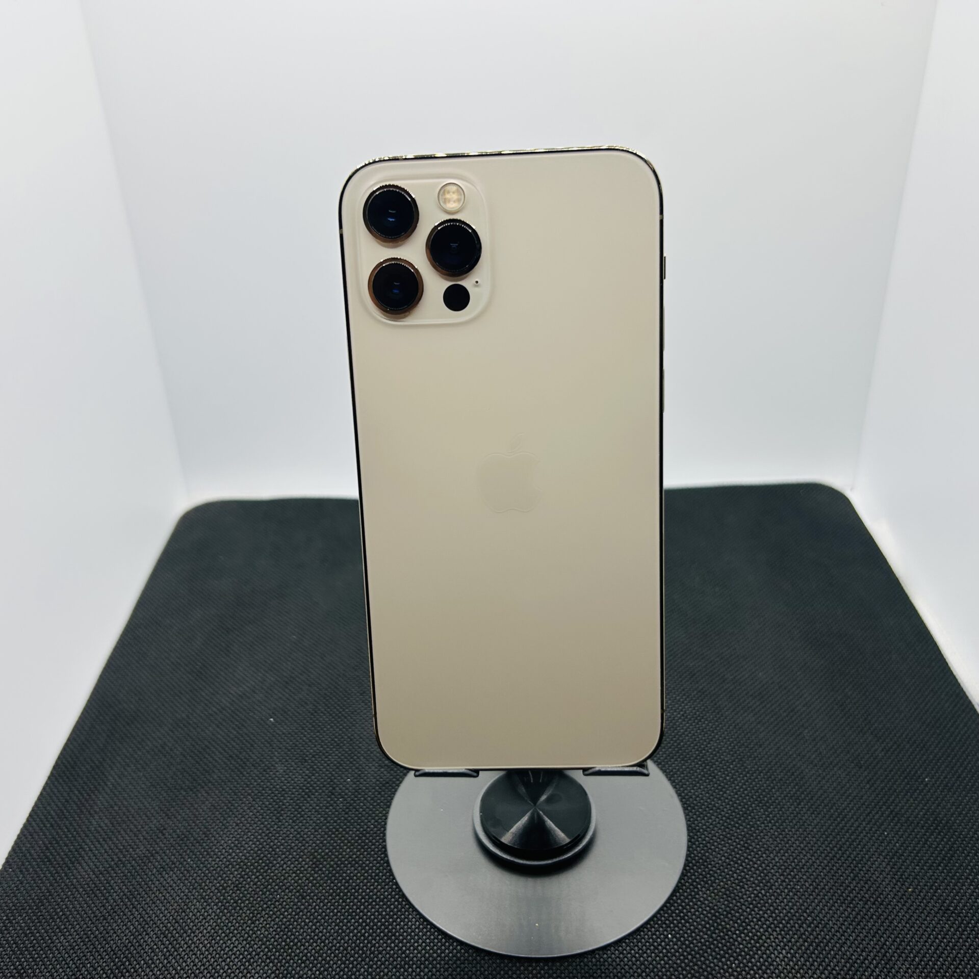 Apple iPhone 12 Pro 512GB - (Grade B) - Image 6
