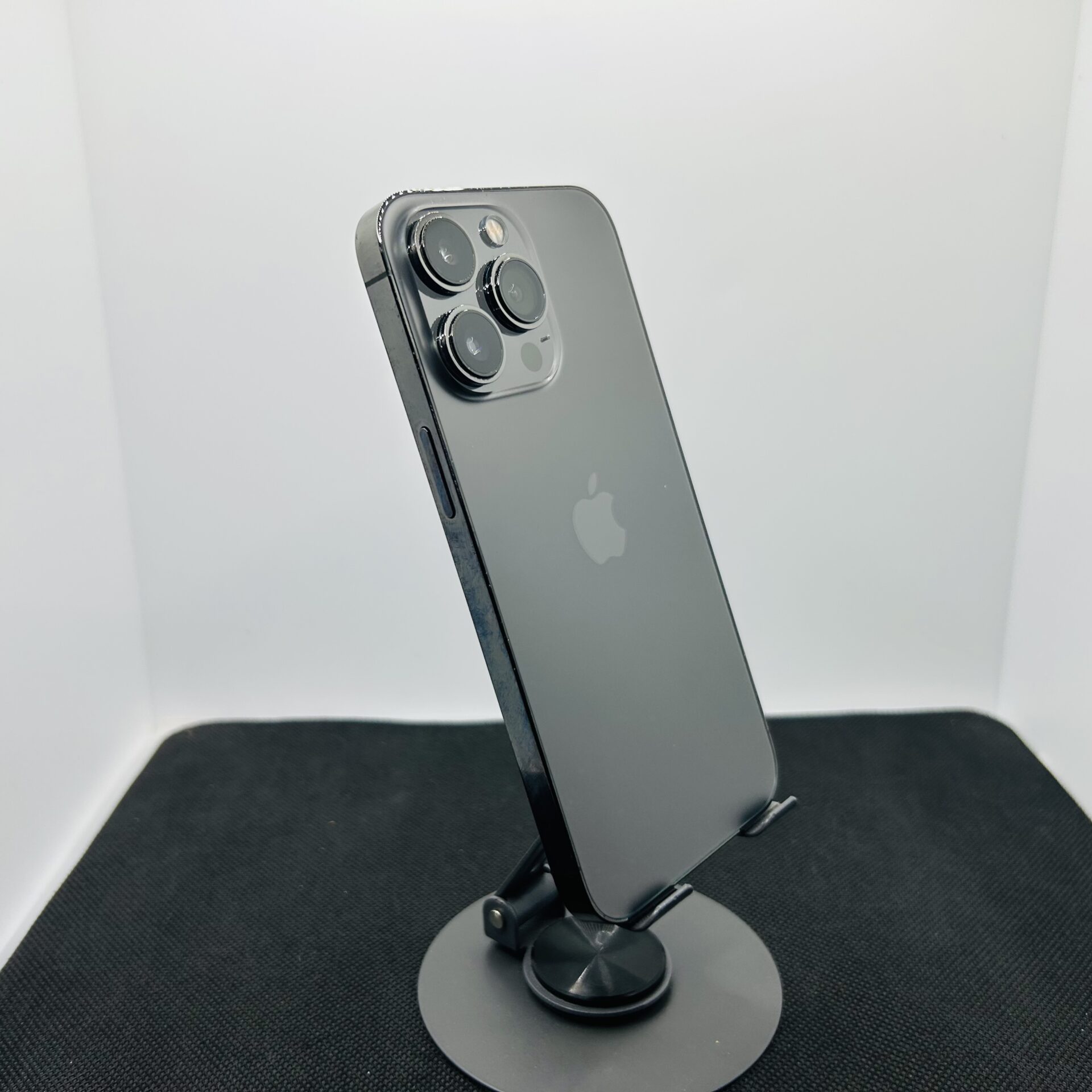 Apple iPhone 13 Pro 256GB Graphite – (Grade B) - Image 7