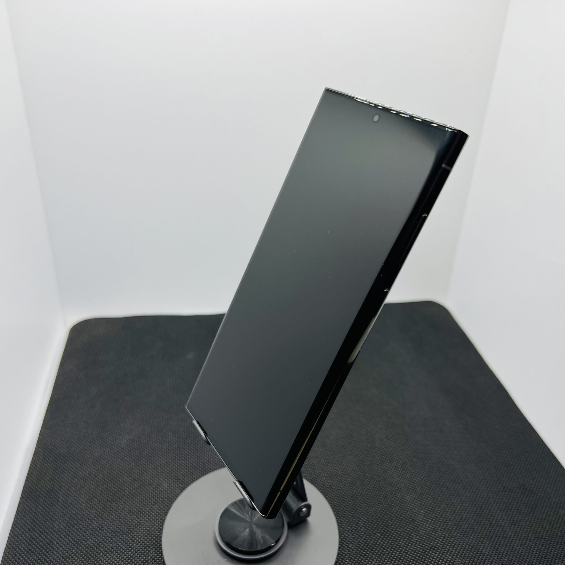 Samsung Galaxy S23 Ultra 256GB Green – (Grade B) - Image 5